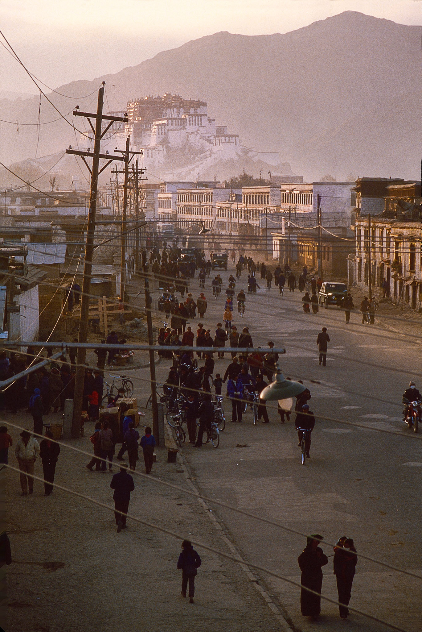 Lhassa 1984