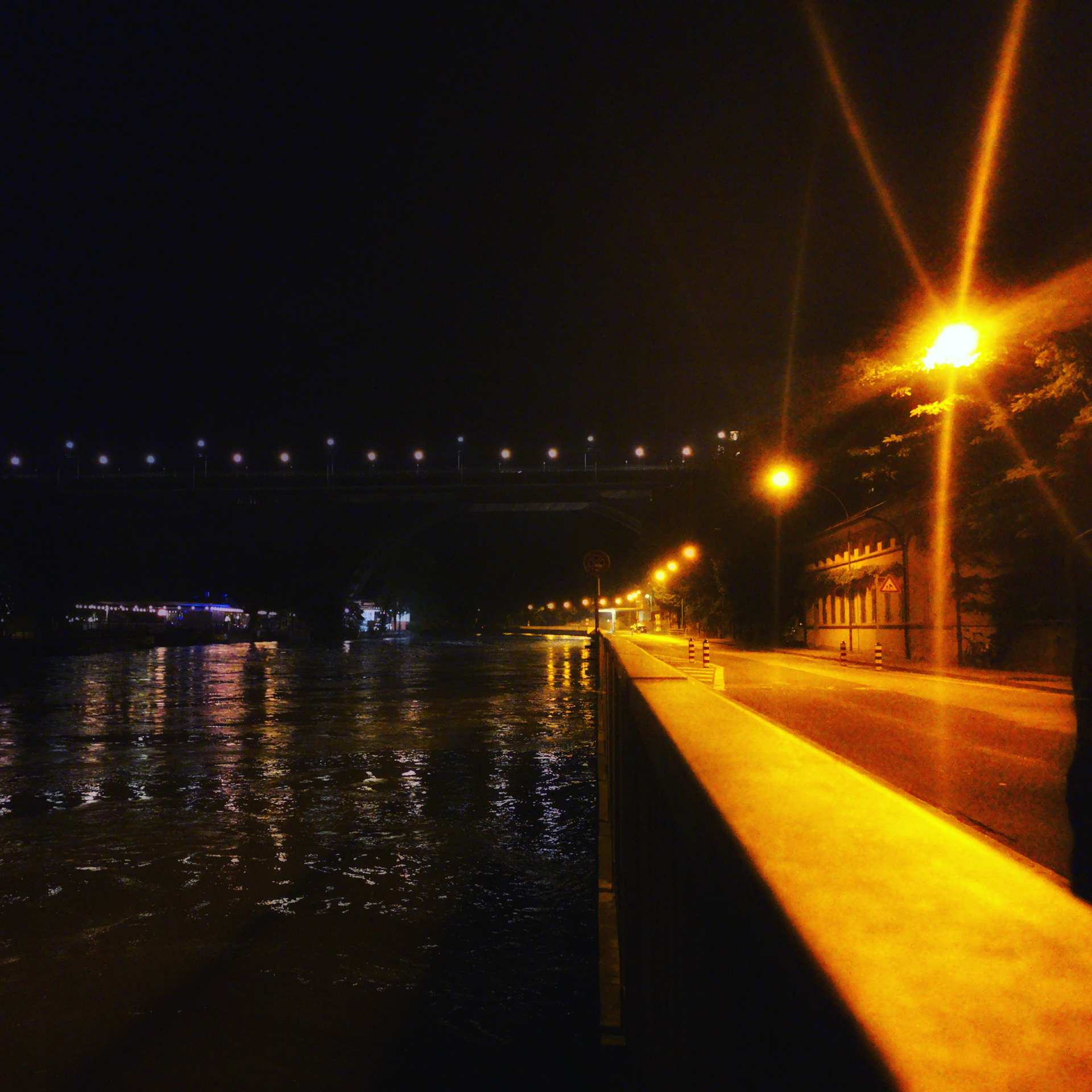 Nachtlichter in der Matte