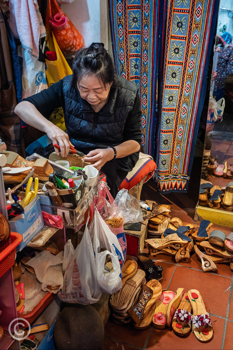 Sandal maker, Jiufen, Taiwan