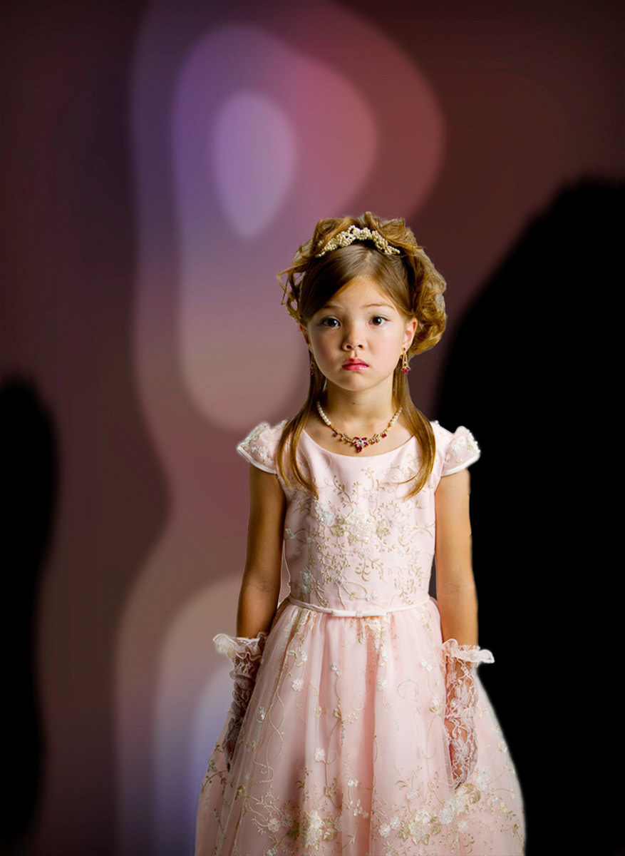 柏崎　育造「ポートレート」会員