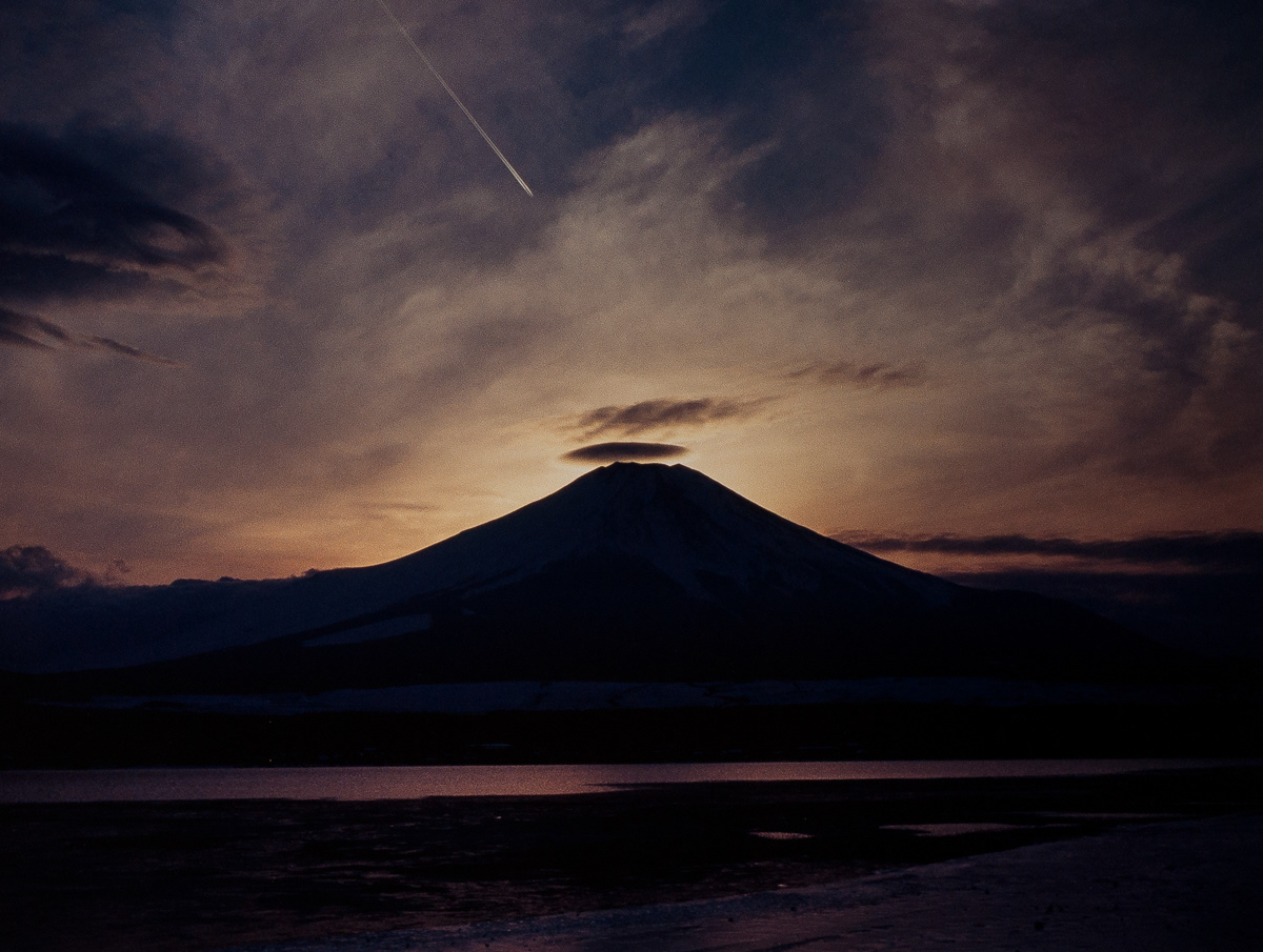 久野 義春 「夕暮れの富士」