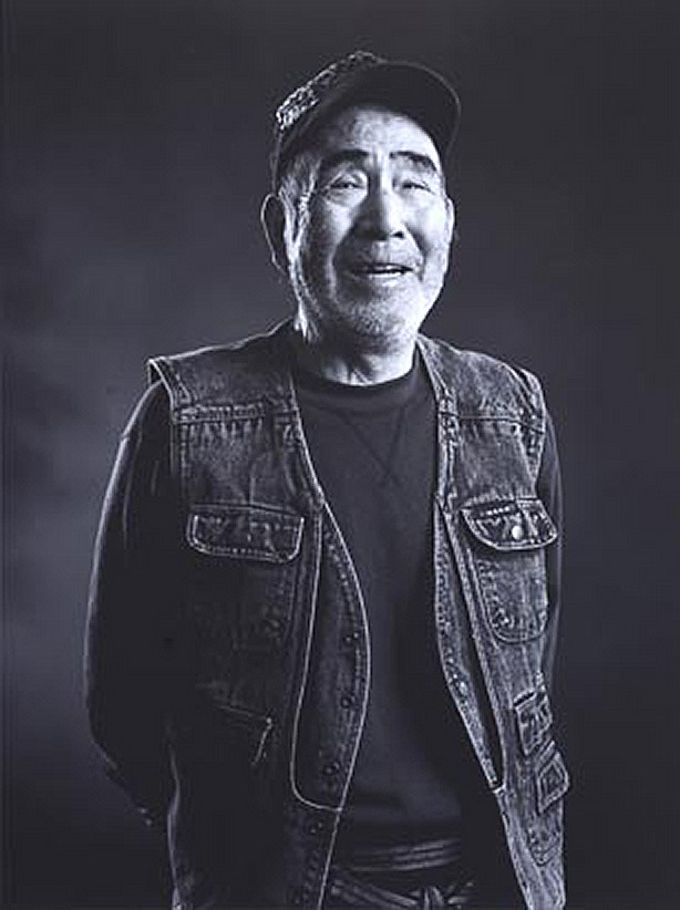 柏崎育造「八百屋の主」