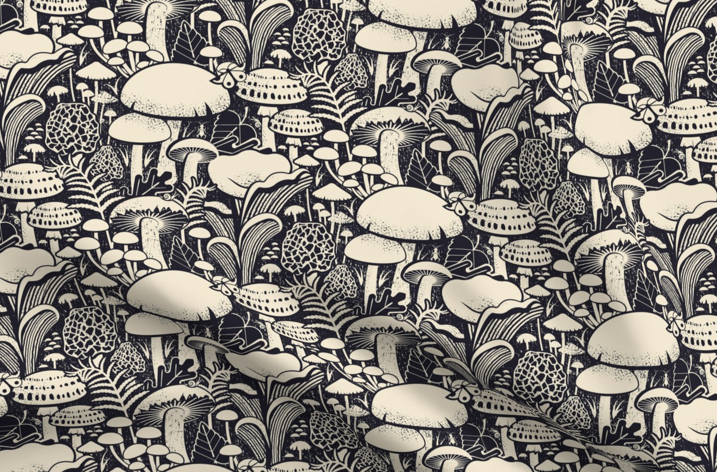 Fungi Forest Floor - Black Howl