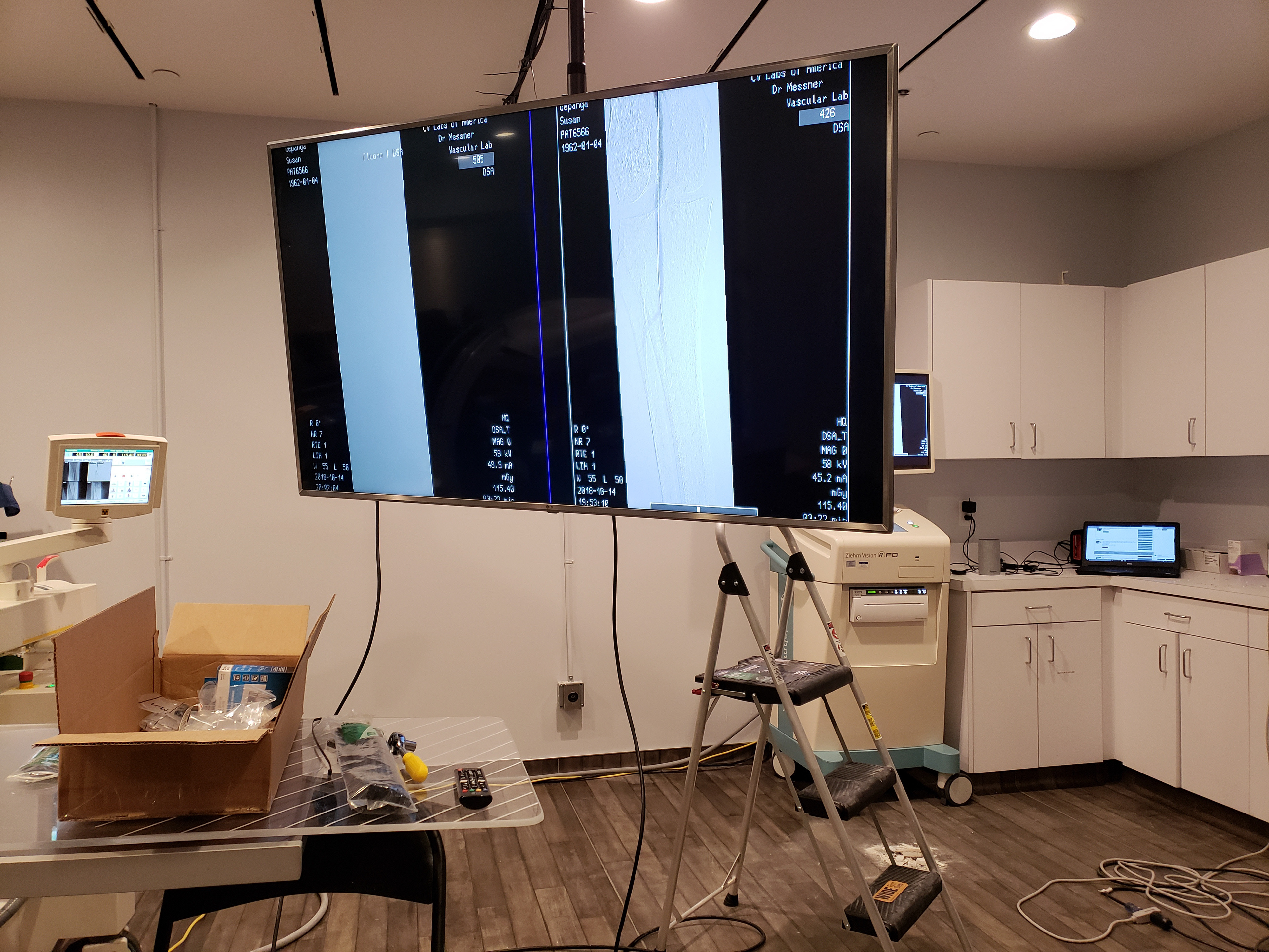 CVLA North Dallas Clinic - Monitor Install in Surgical Lab