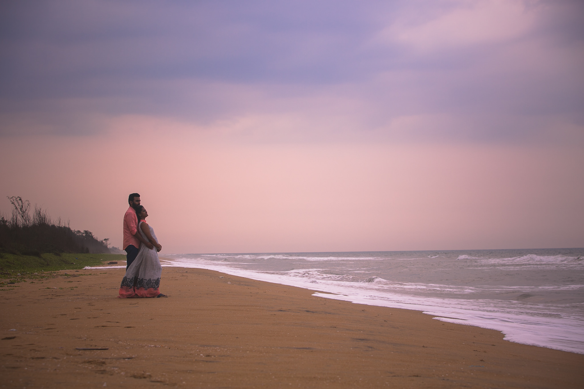 Creative maternity photographer