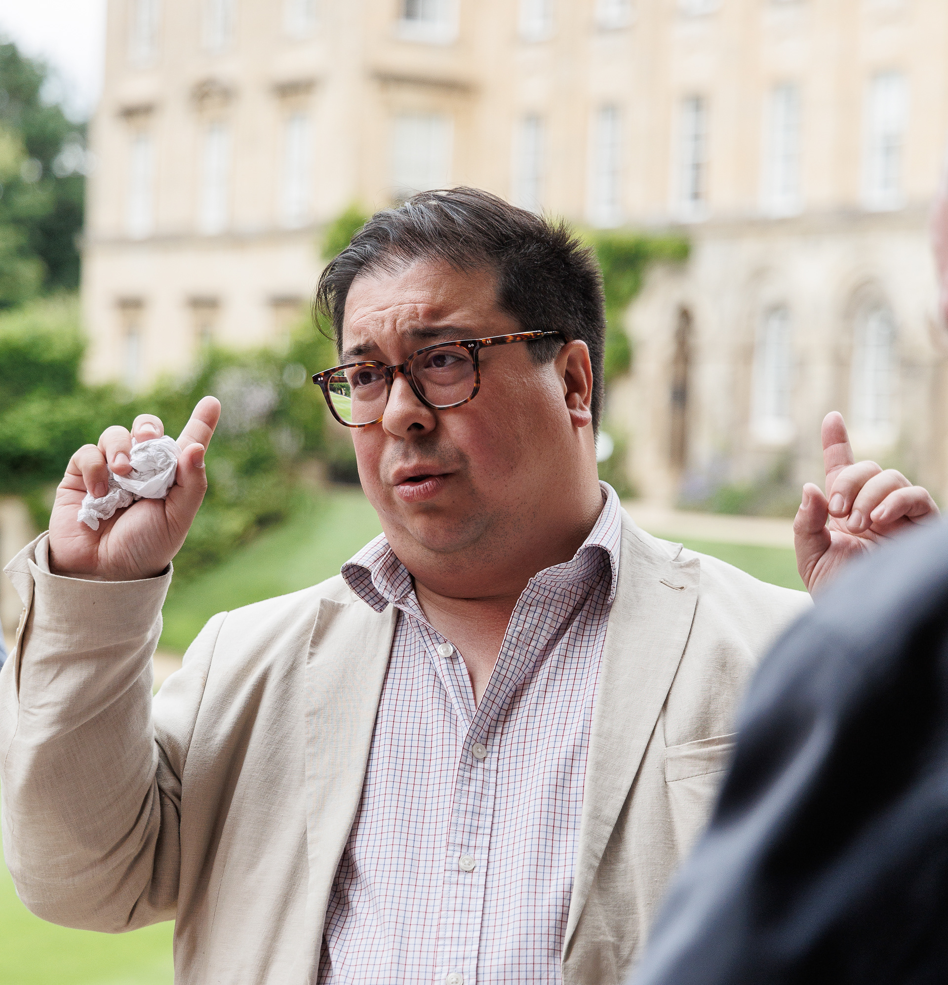 Serenhedd describes the history and architecture of Worcester College
