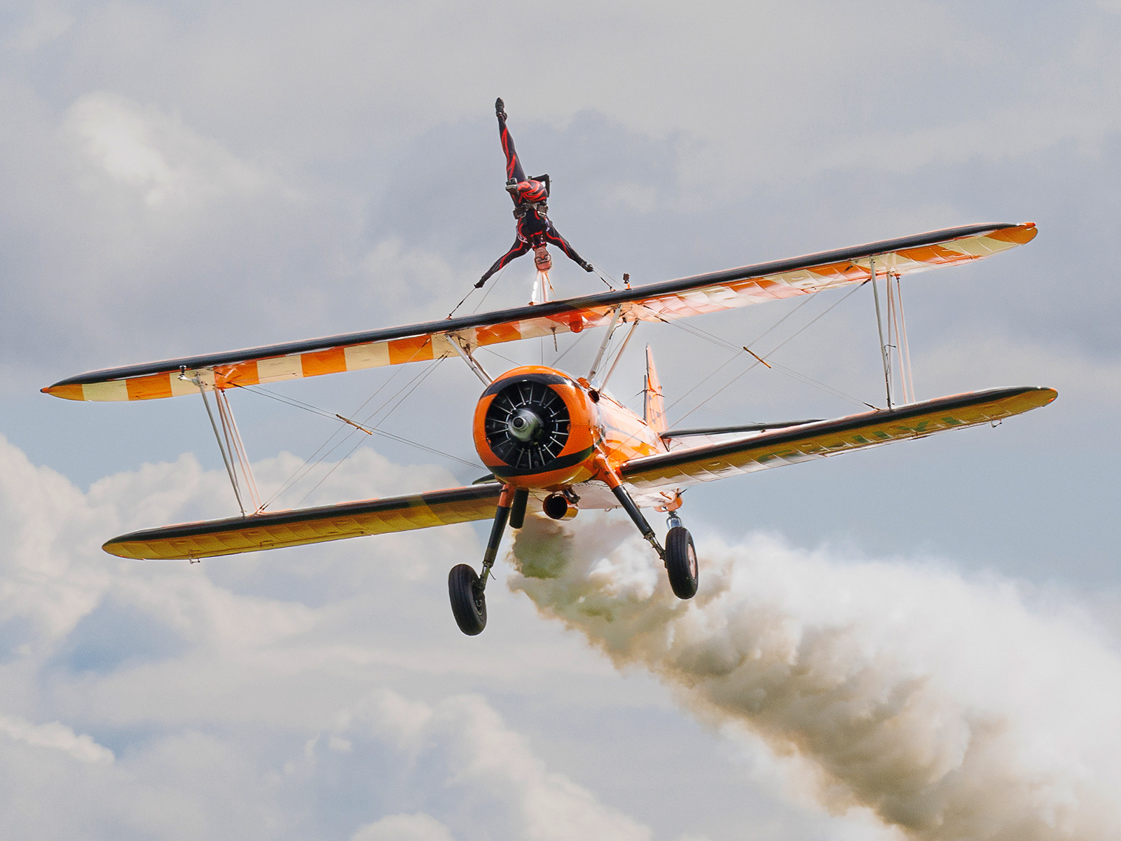Wing walker