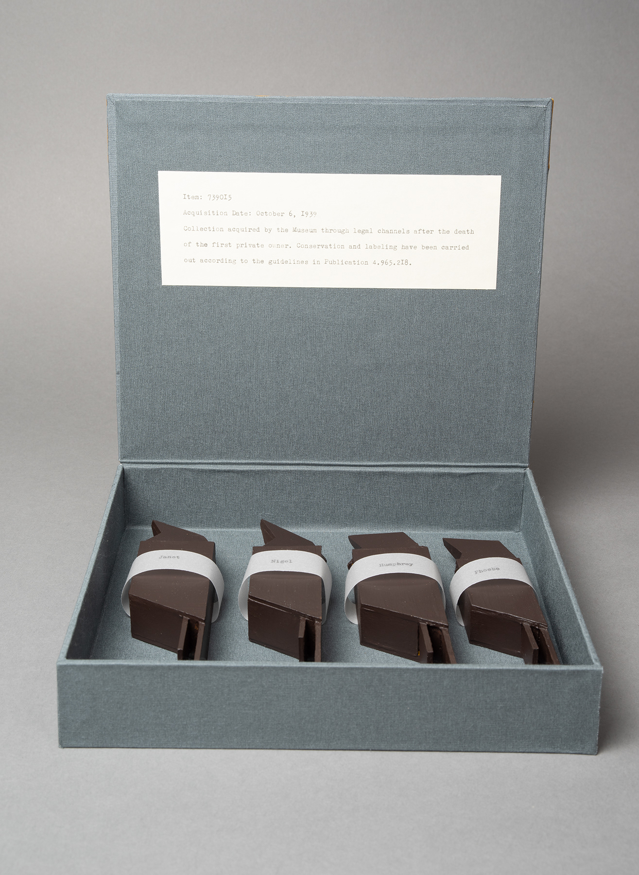 Museum collection box