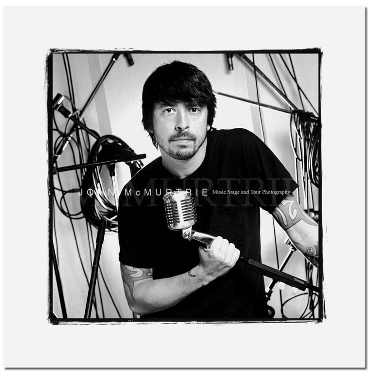 DAVE GROHL 20X20 - IN STOCK