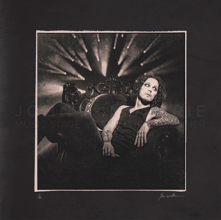 VILLE LONDON 18X18 - IN STOCK