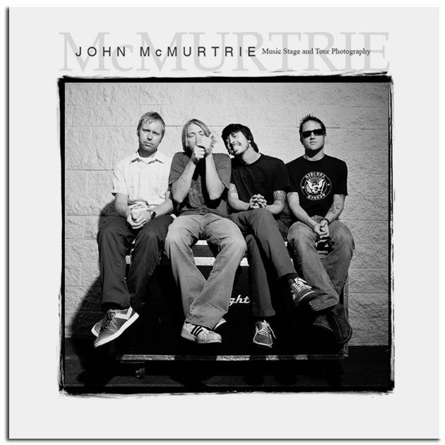 FOO FIGHTERS /SMOKE BREAK 20X16 - IN STOCK 