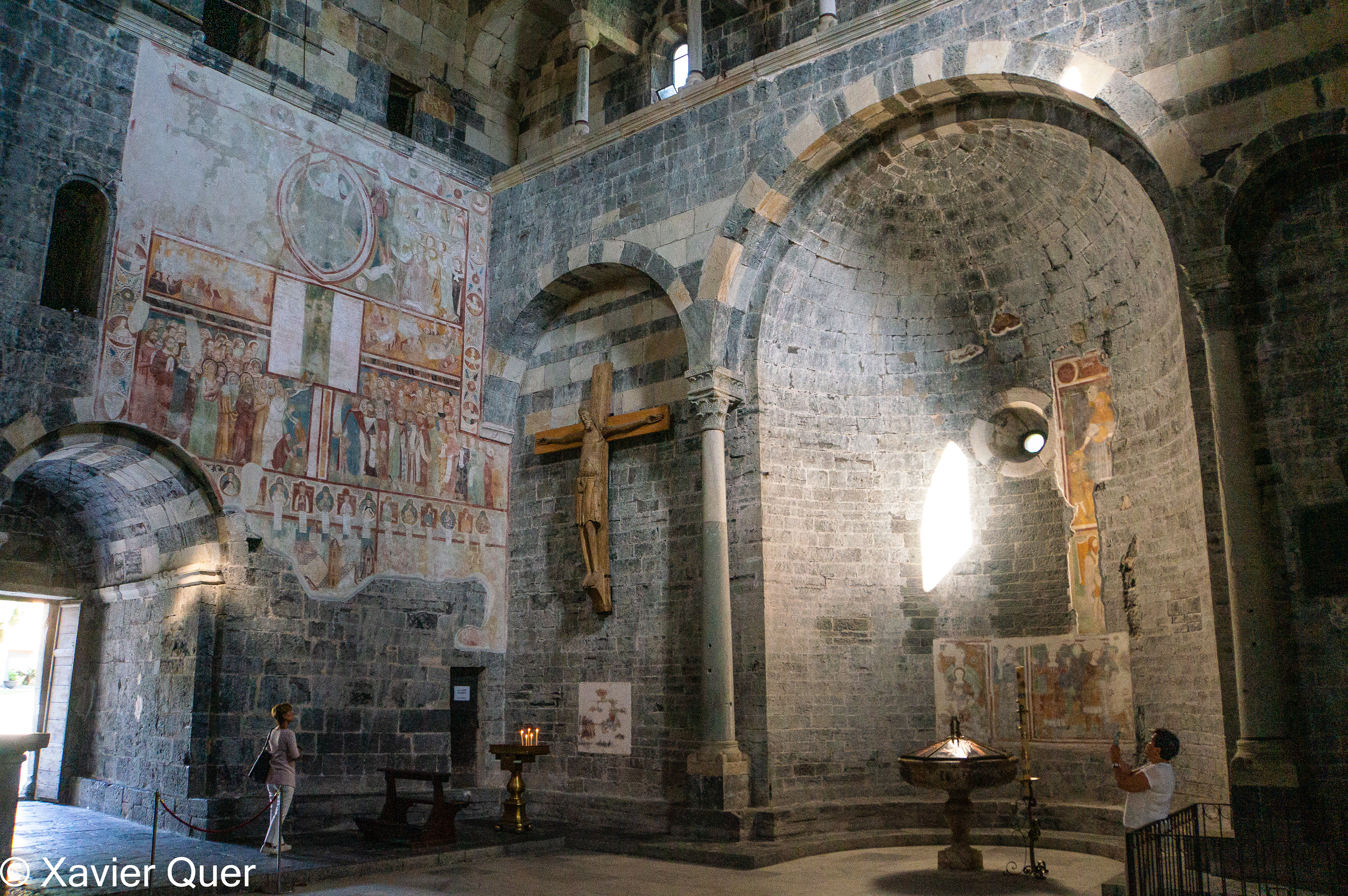 Interior de Santa Maria del Tiglio, Gravedona