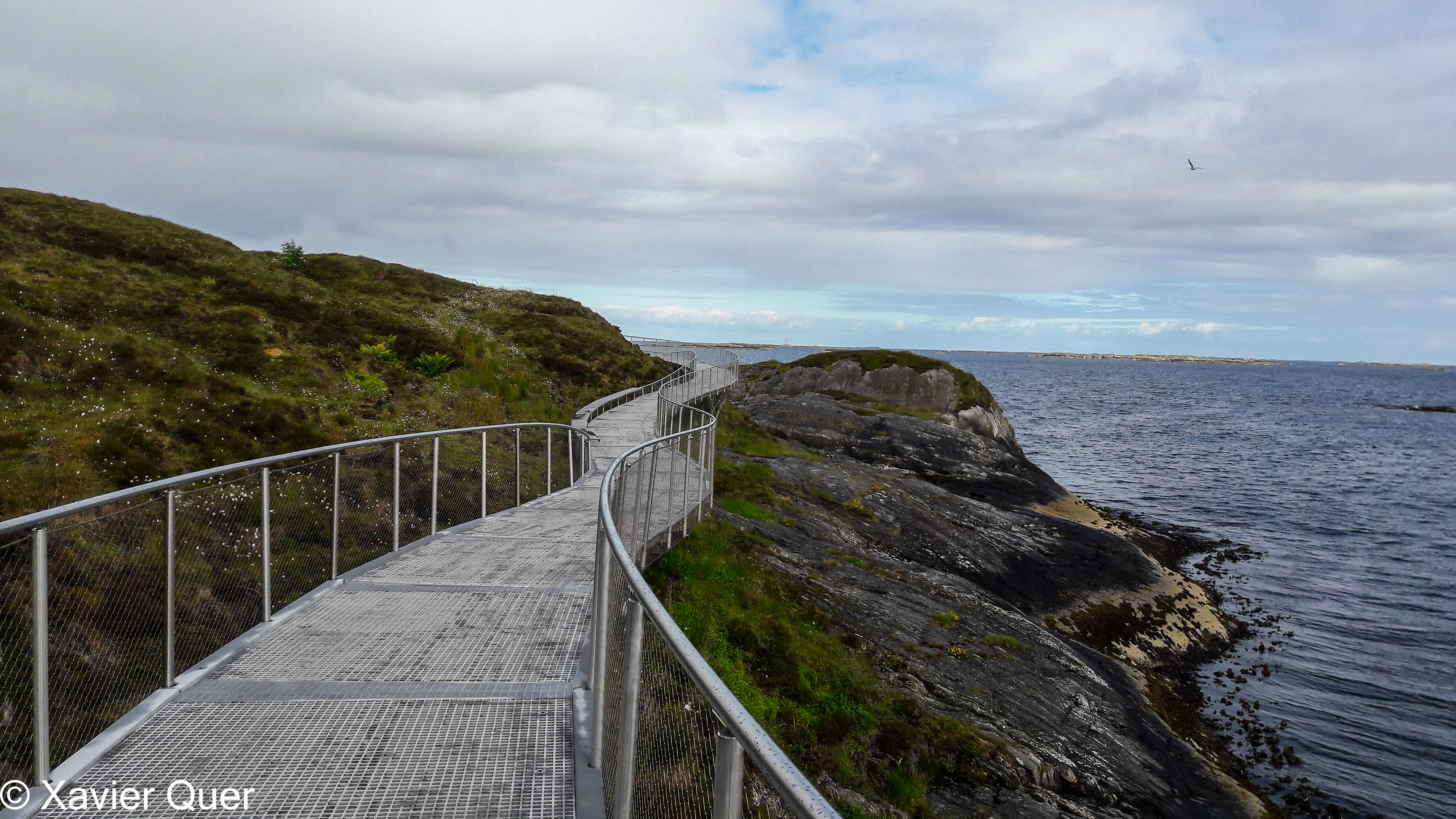 Una passarel·la per als turistes, Averoy. Noruega