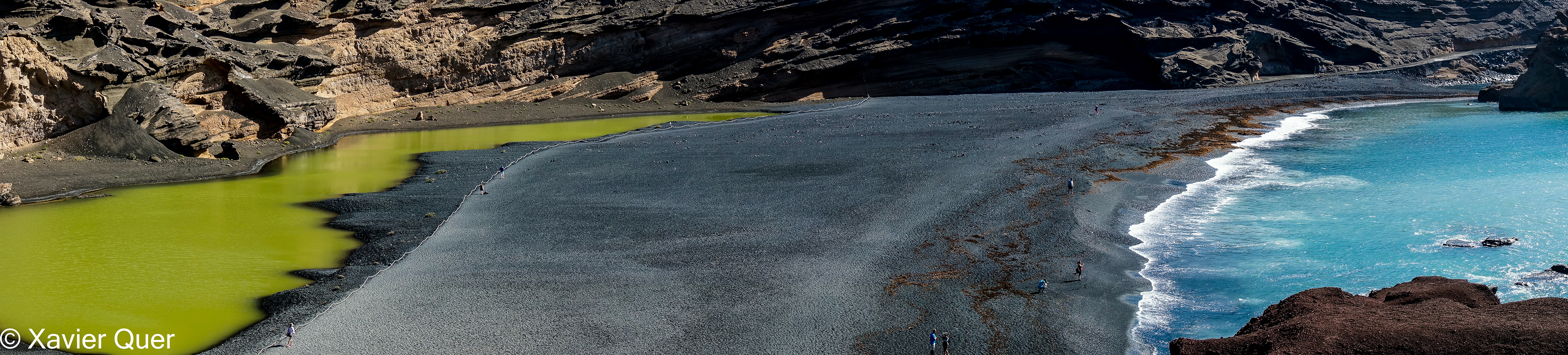 Platja del Golfo amb el característic Lago Verde