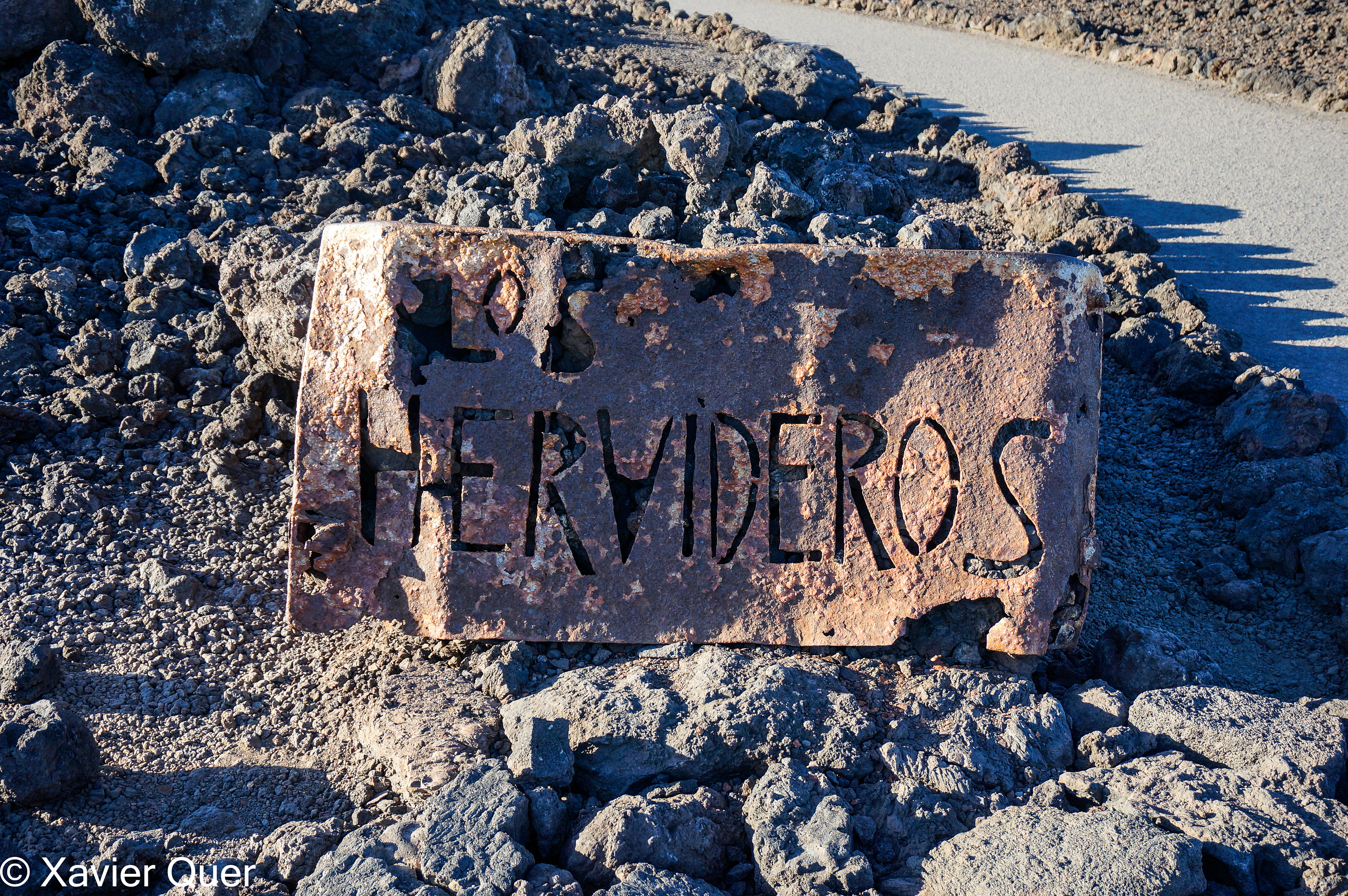Accés a Los Hervideros