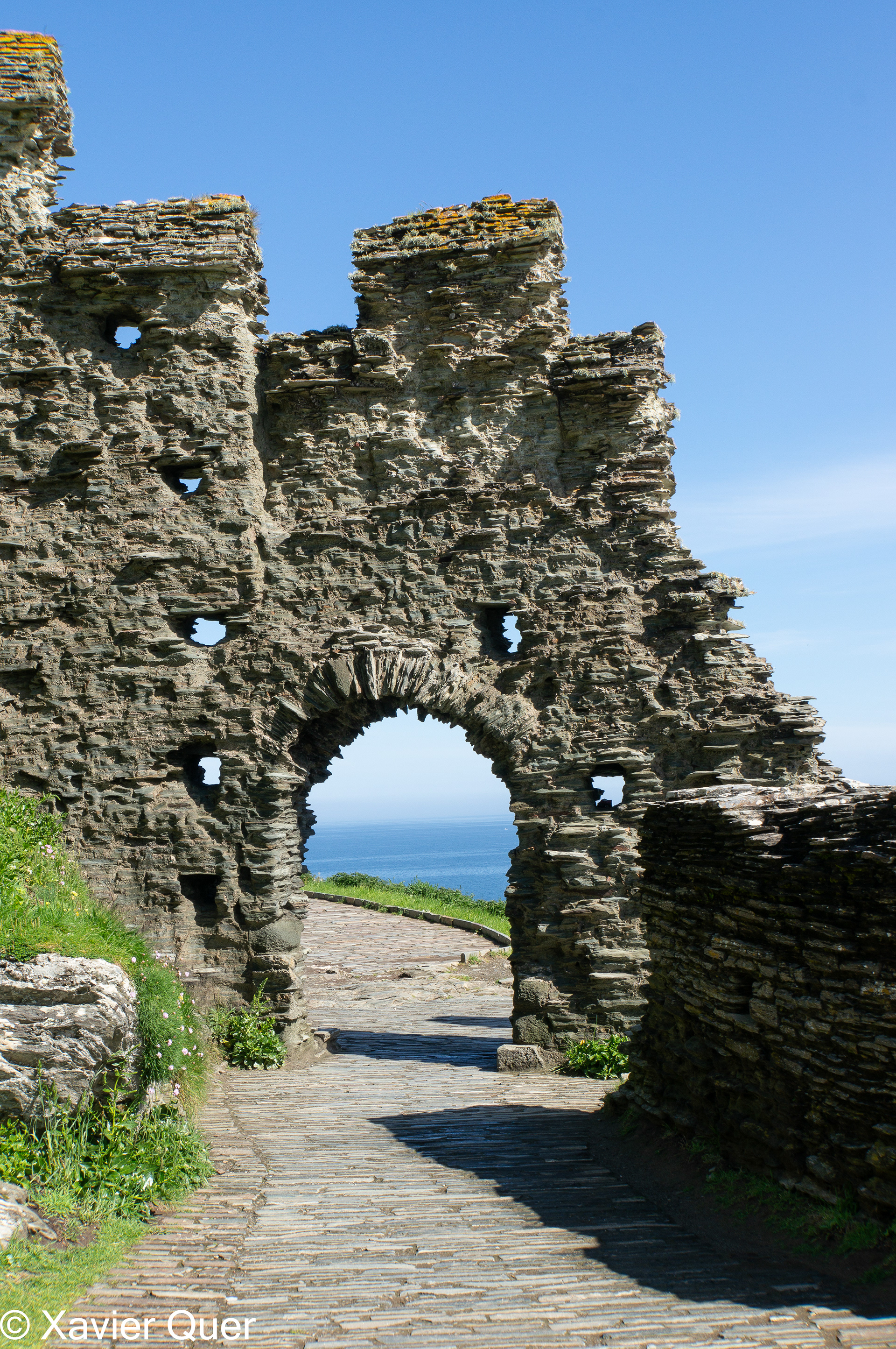 Accés al recinte de Tintagel