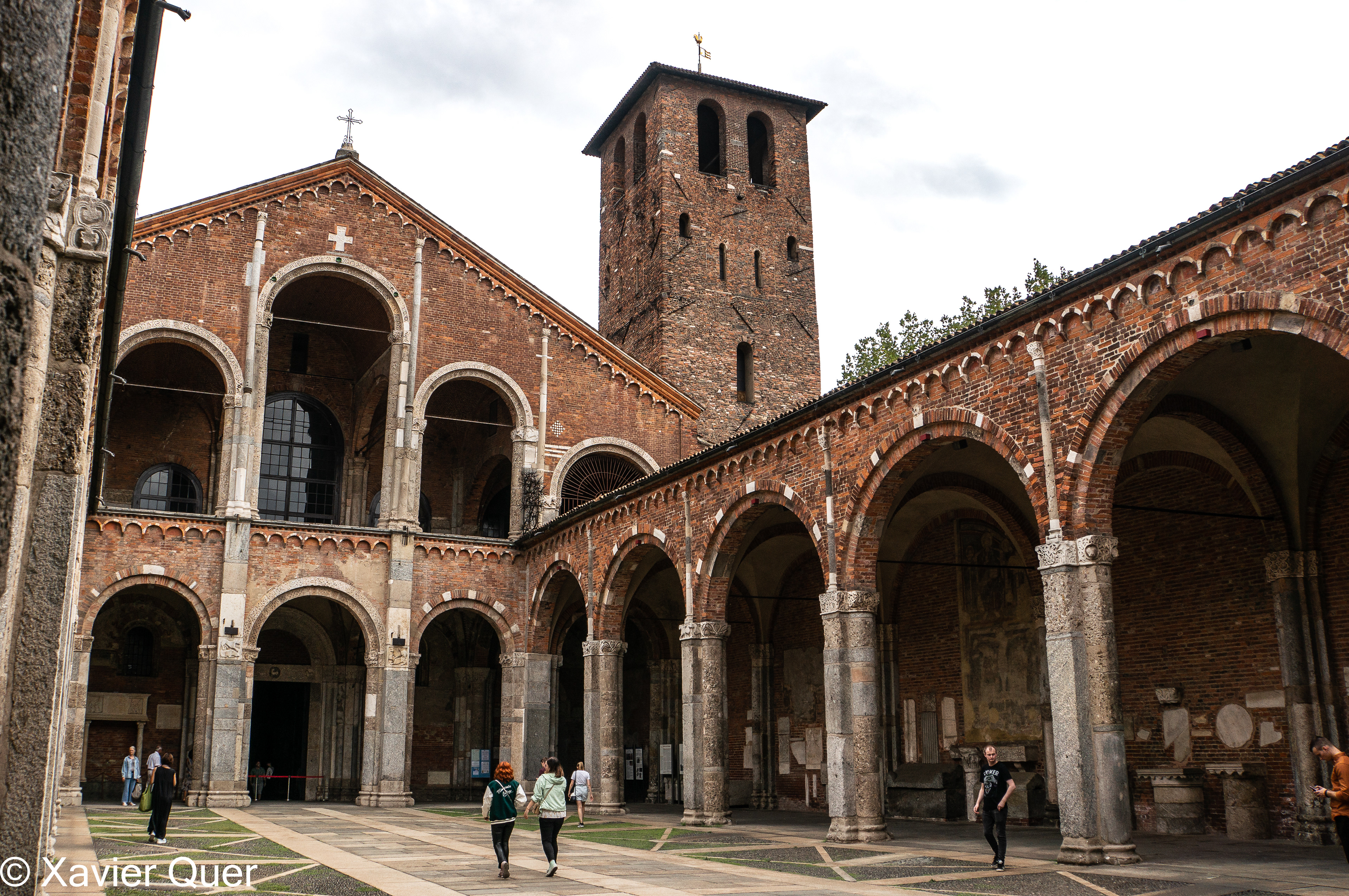 L'església de San Ambrogio, patró de Milà
