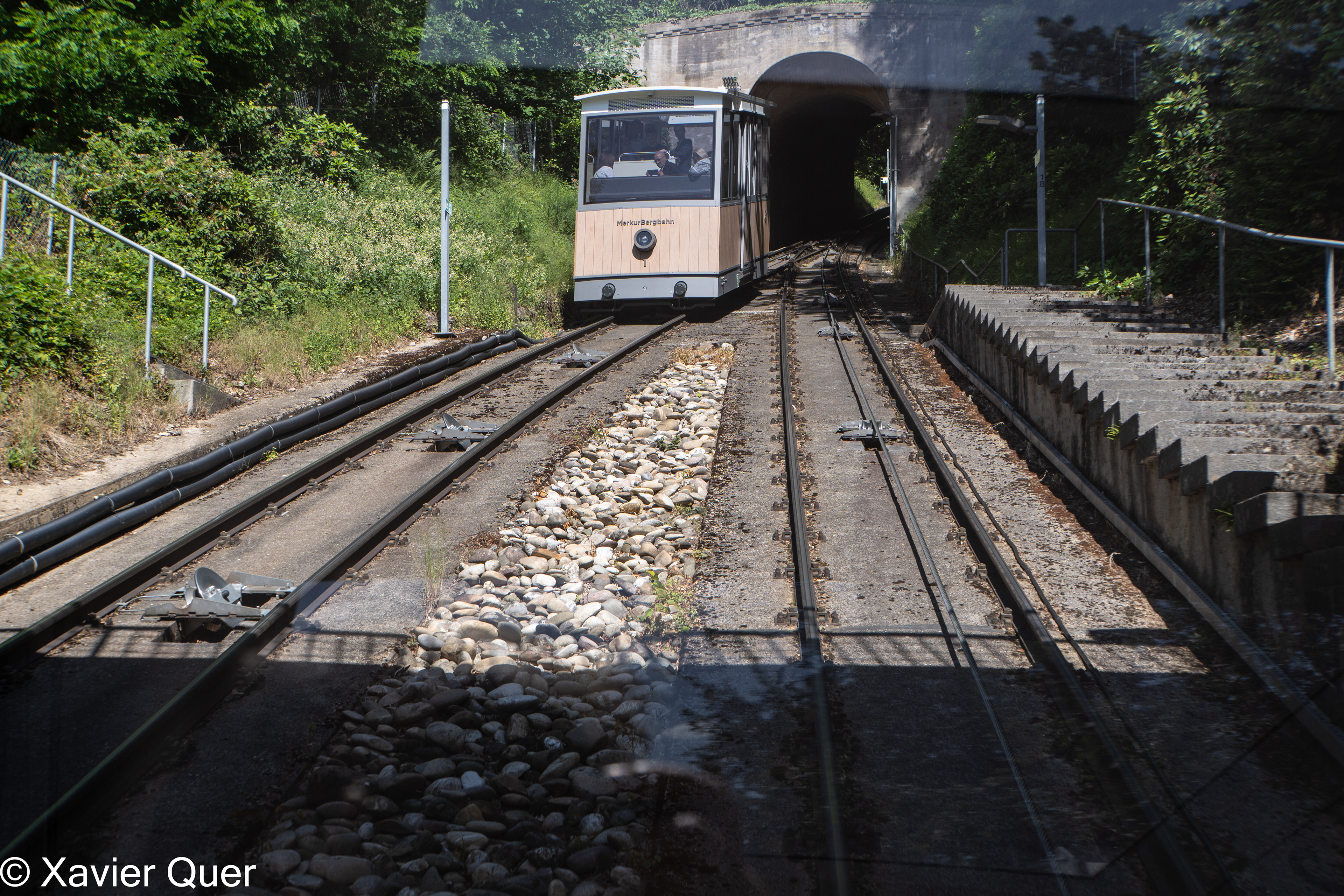 Funicular d'ascens al Mont Merkur (Merkurbergbahn), Baden-Baden, Baden-Württenberg, Alemanya