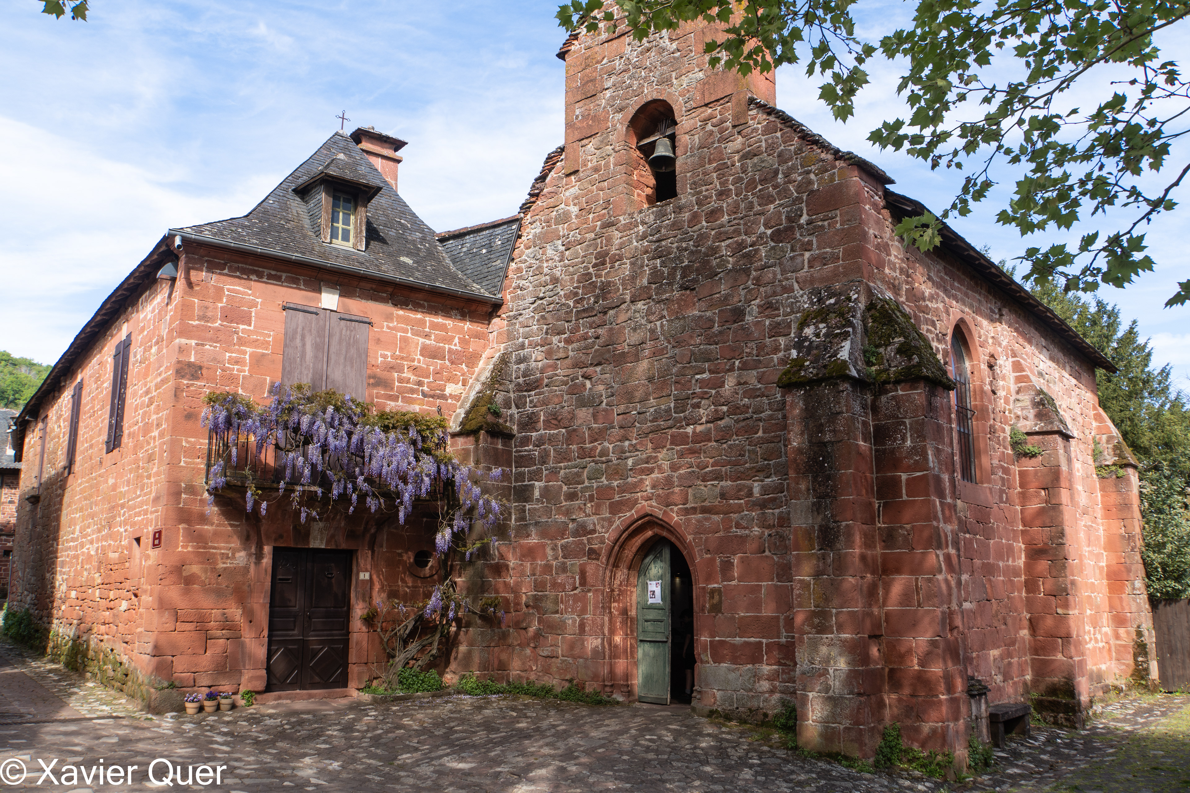 Capella dels Penitents, Collonges la Rouge, Corrèze, Nova Aquitània, França.