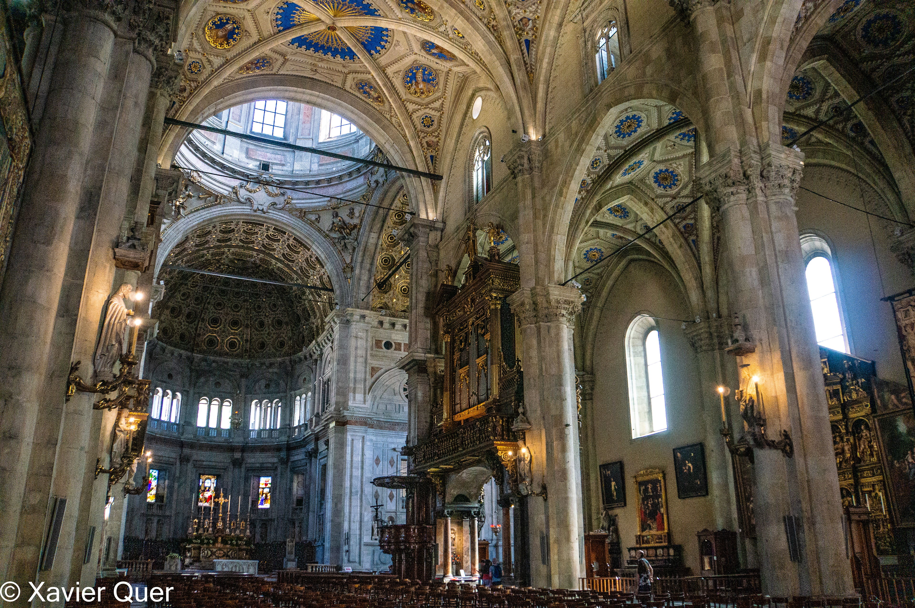 Interior de la catedral de Como