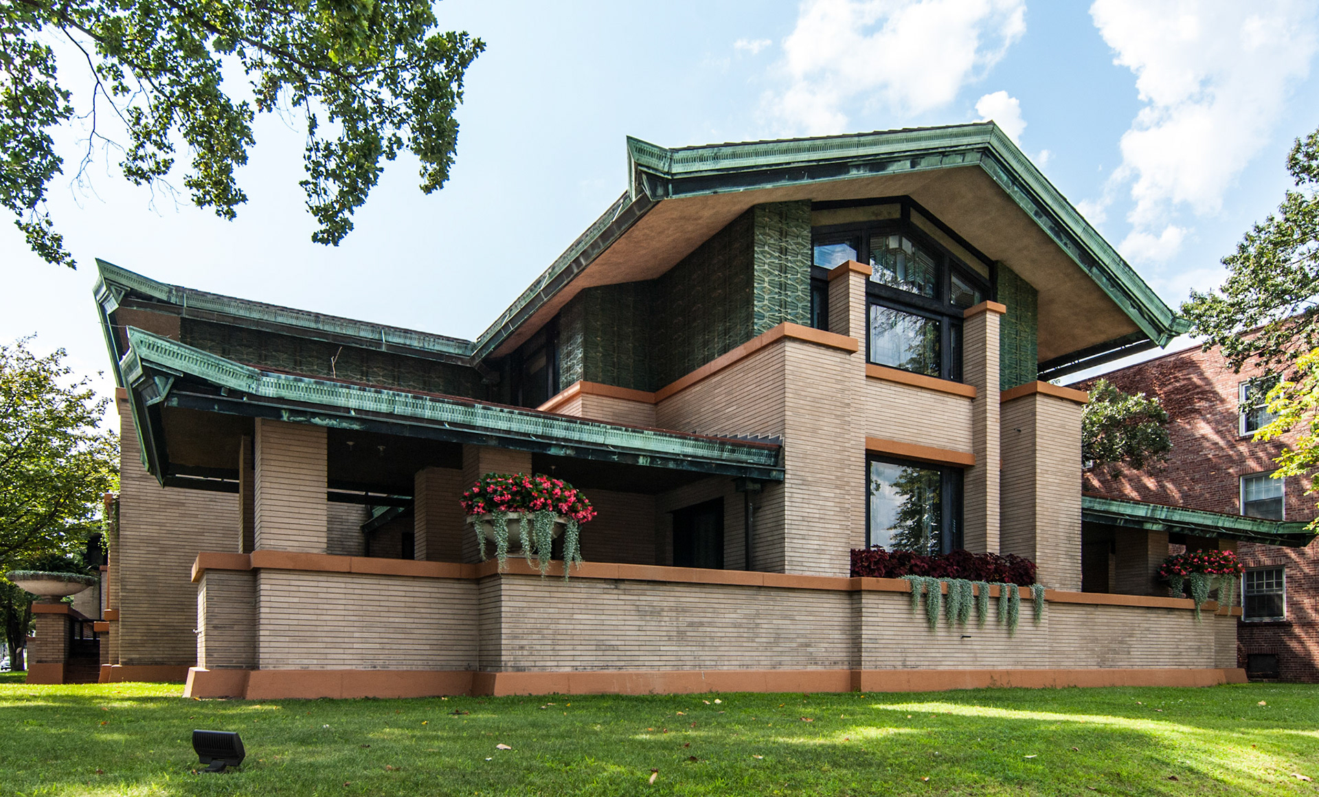 Dana - Thomas  House In Springfield, Illinois 1902. Frank Lloyd Wright Architect.