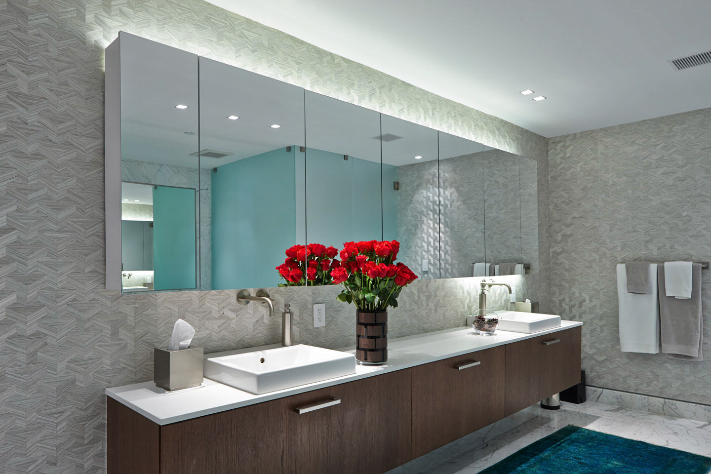 Photo by ©Jorge Parra /www.JorgeParra.com