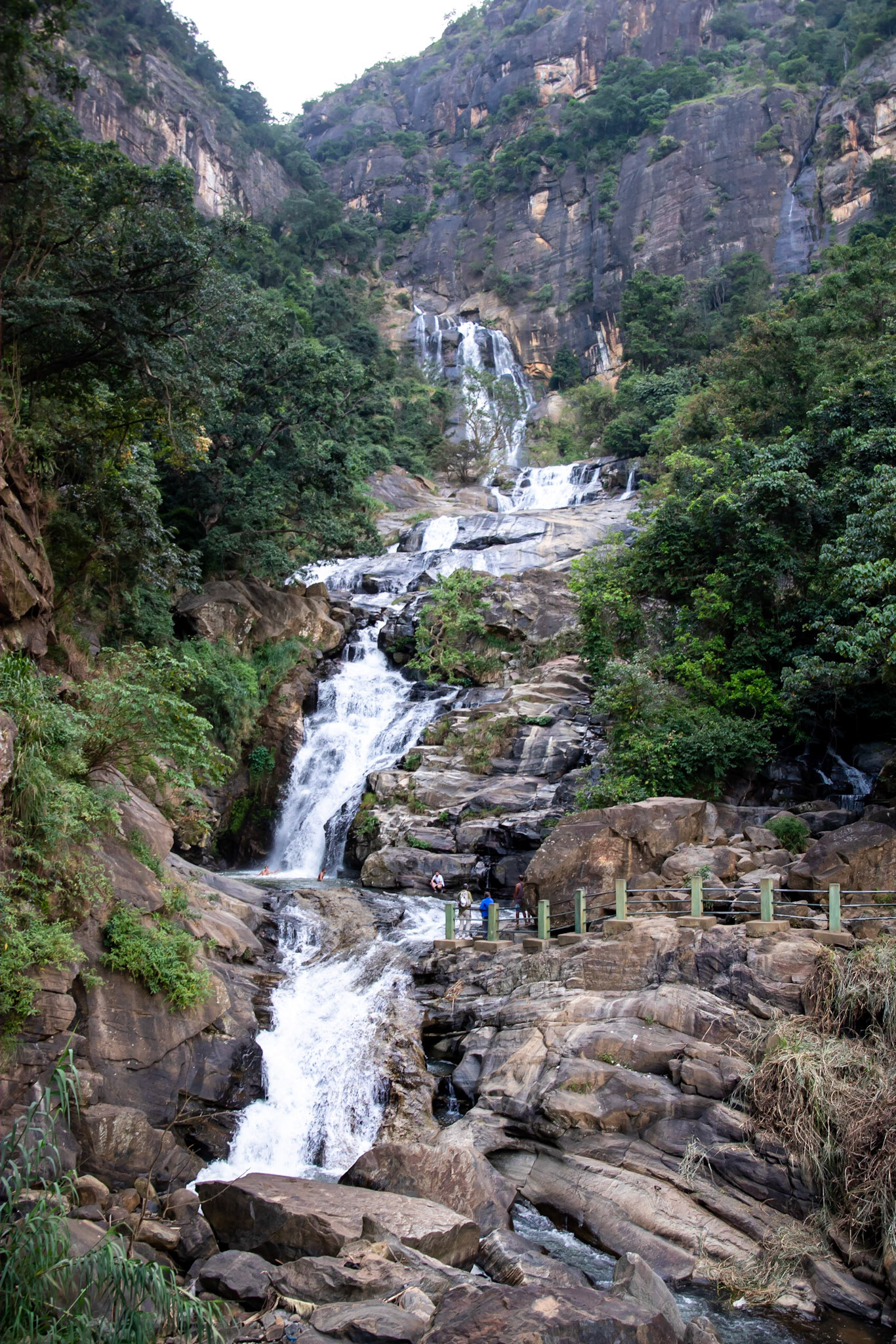 Bambarakanda Falls