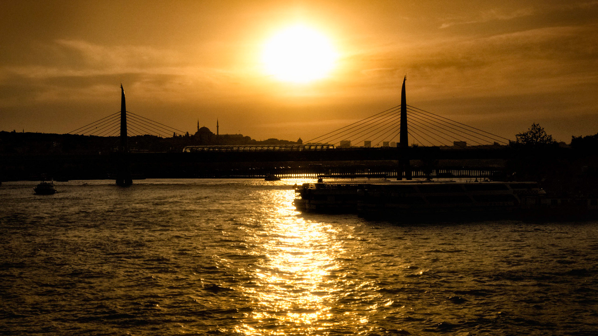 Golden Horn at Sunset - Istanbul, Turkey