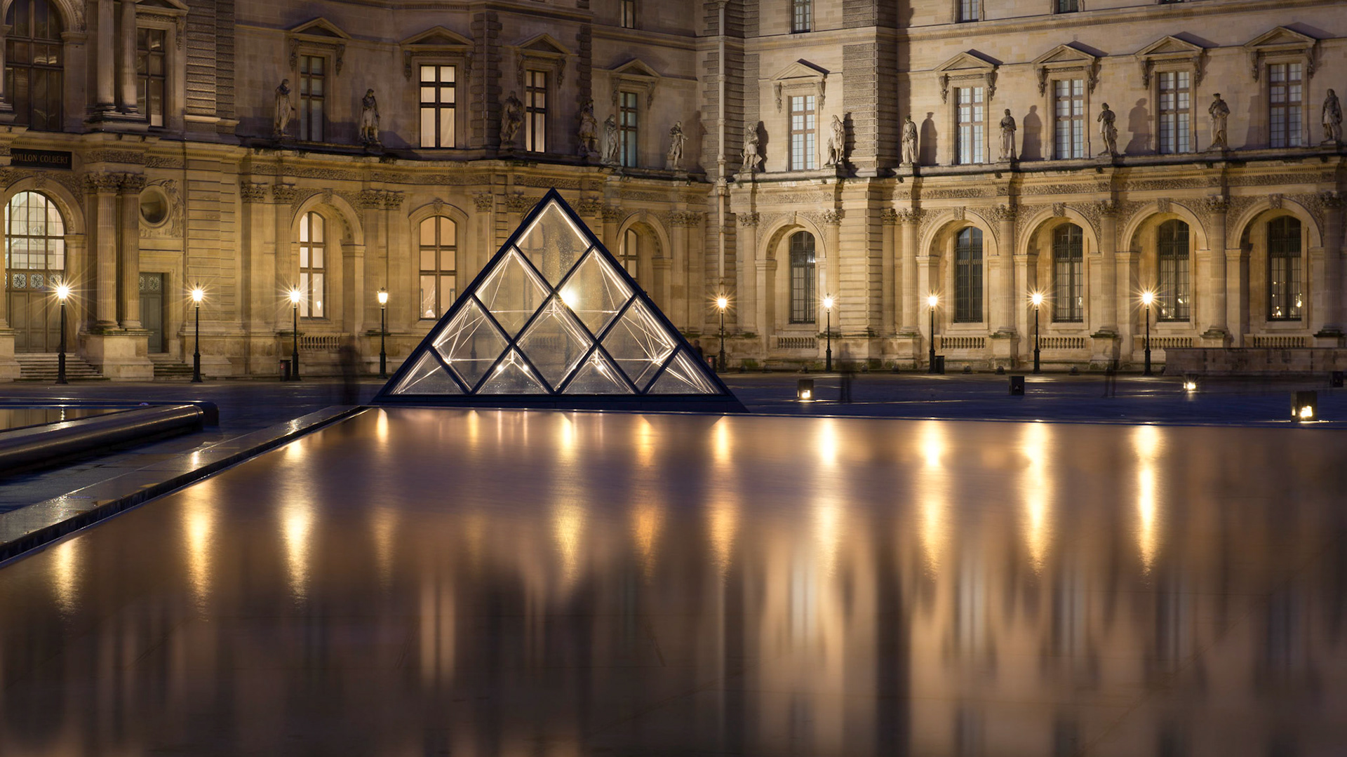 Pei Pyramid - Paris, France