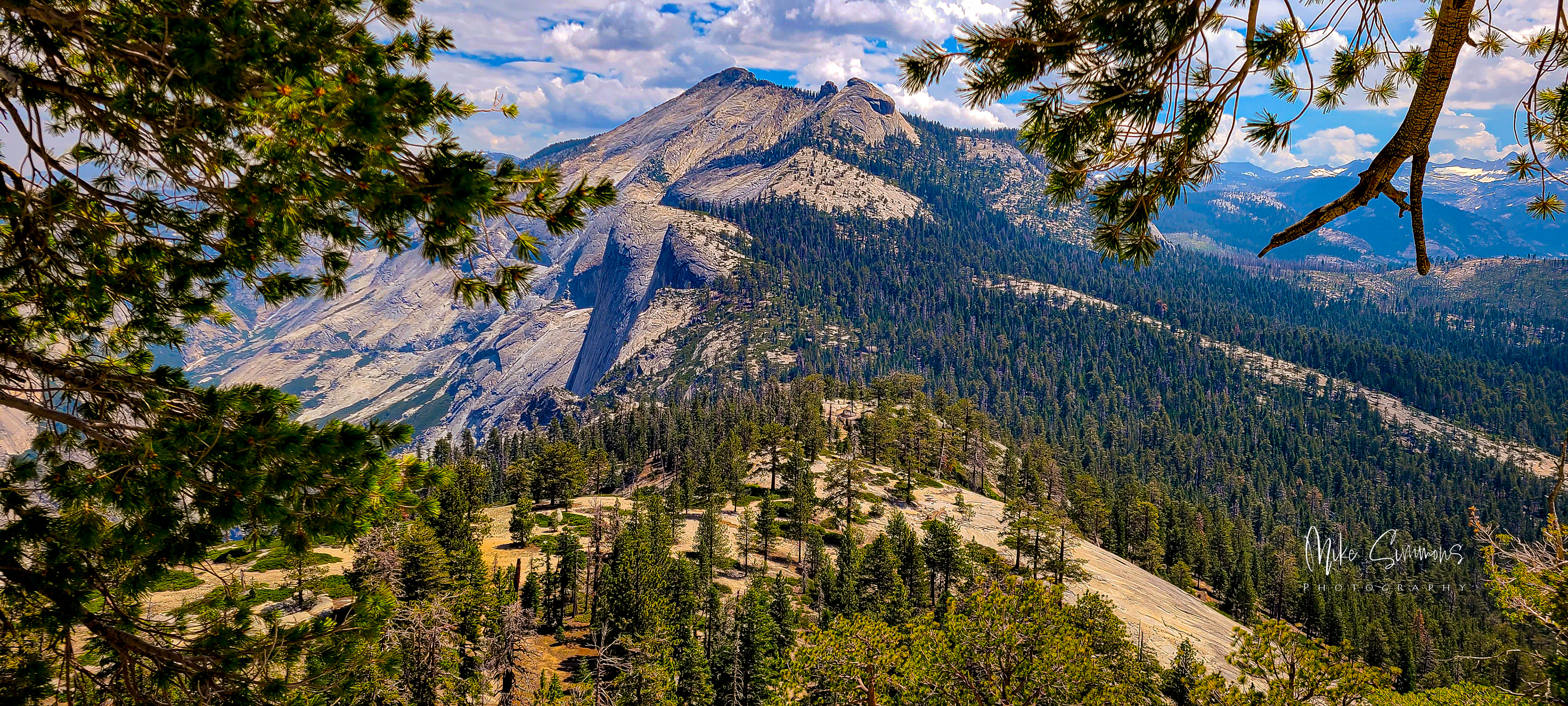 Sierra mountains in Yosemite NP
