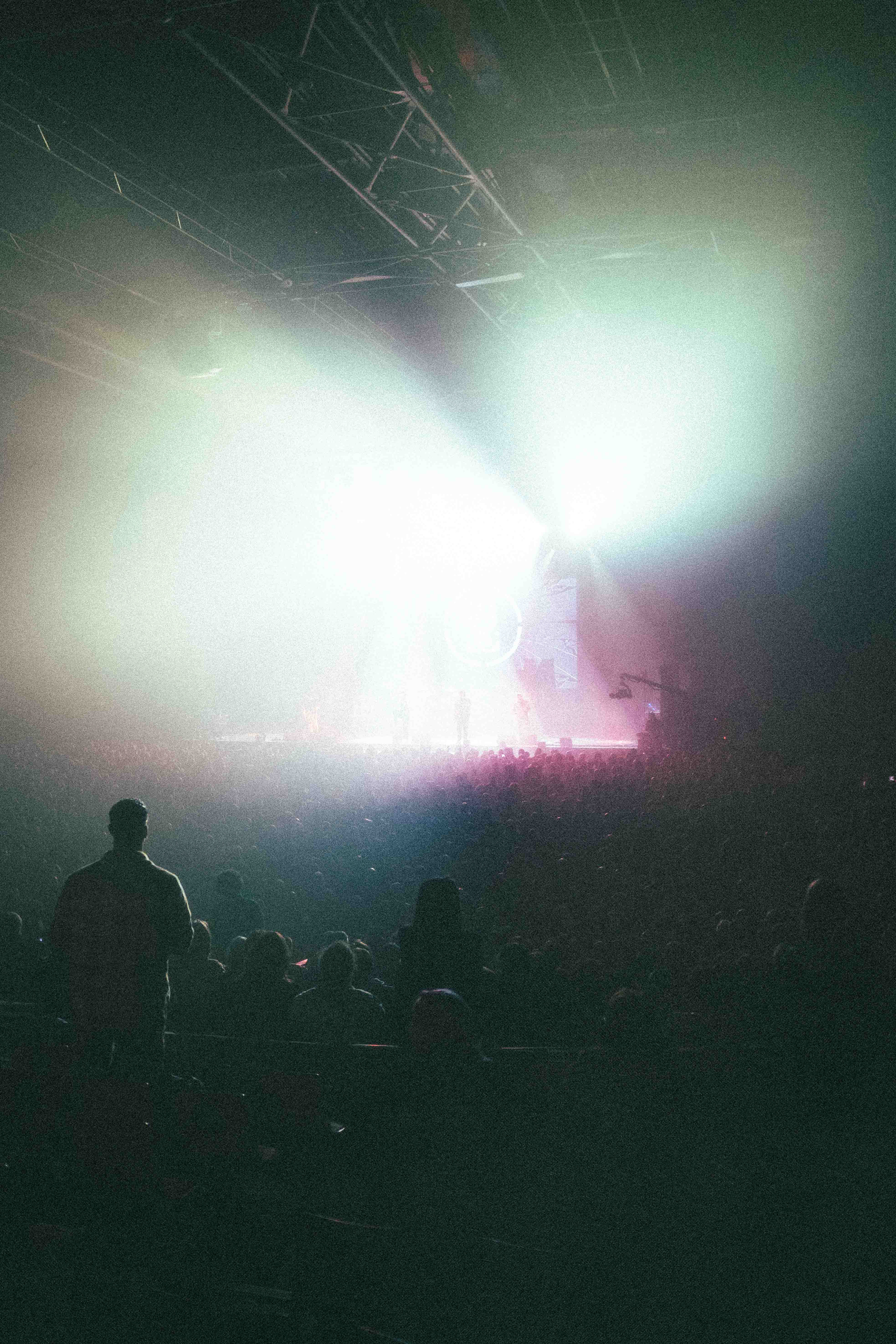 WHILE SHE SLEEPS at Le Zénith de Paris