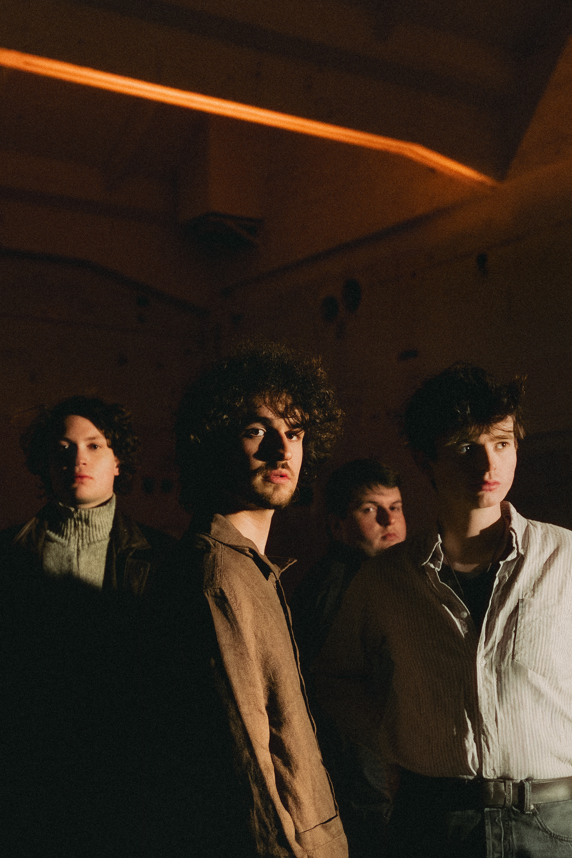 OMBRAGE, on the set of LE NOM DES GUERRES music video