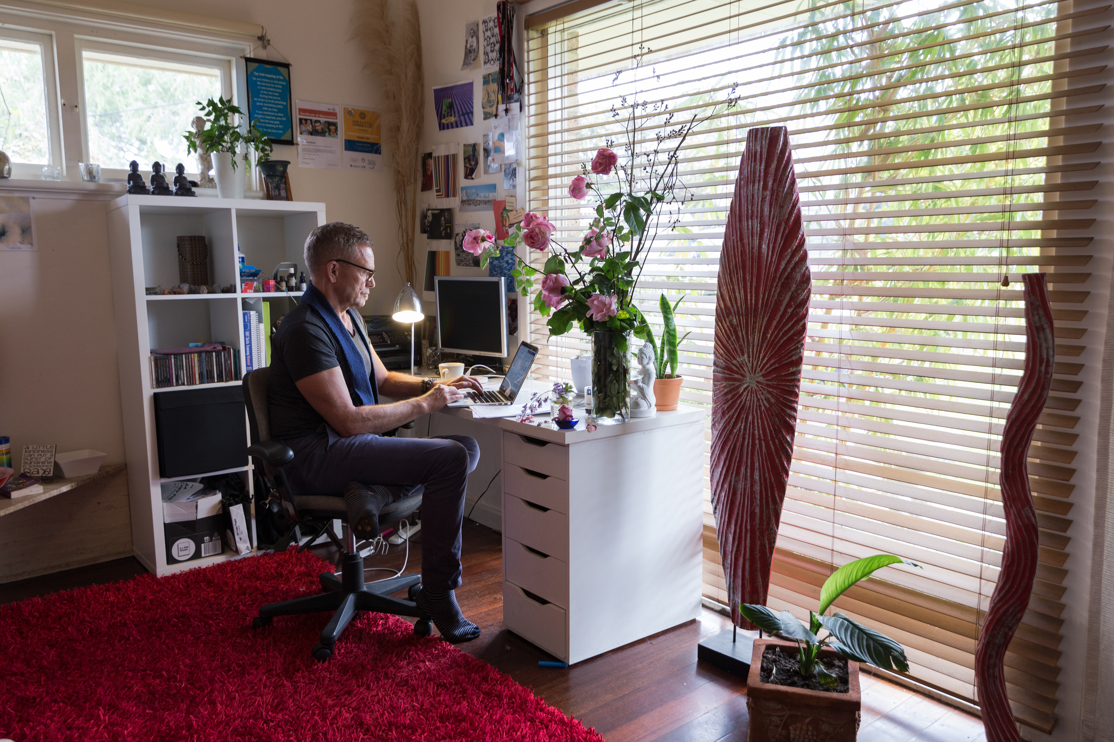 Carsten. 56. Neuro-designer. Single.