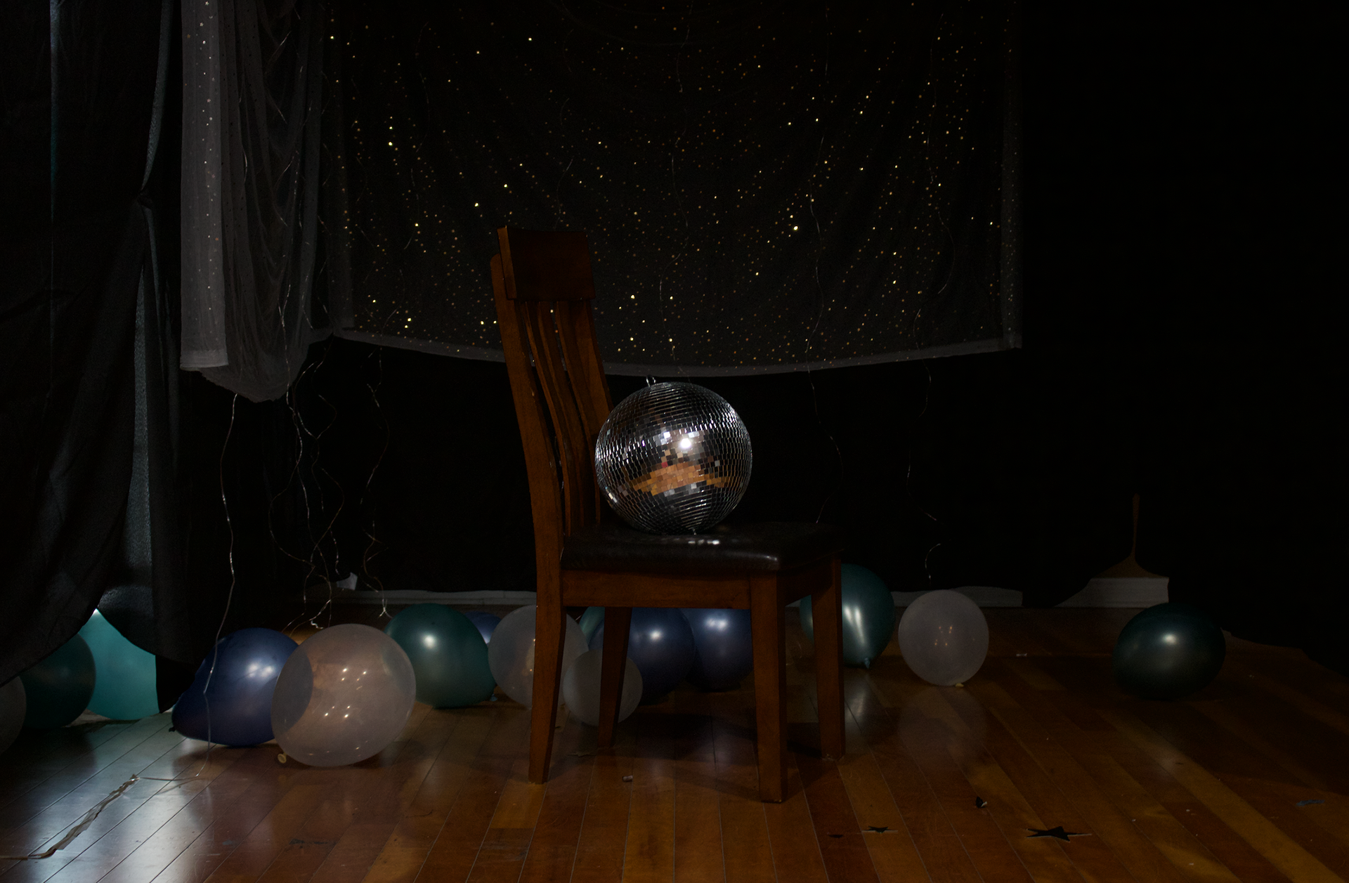 Prom Scene