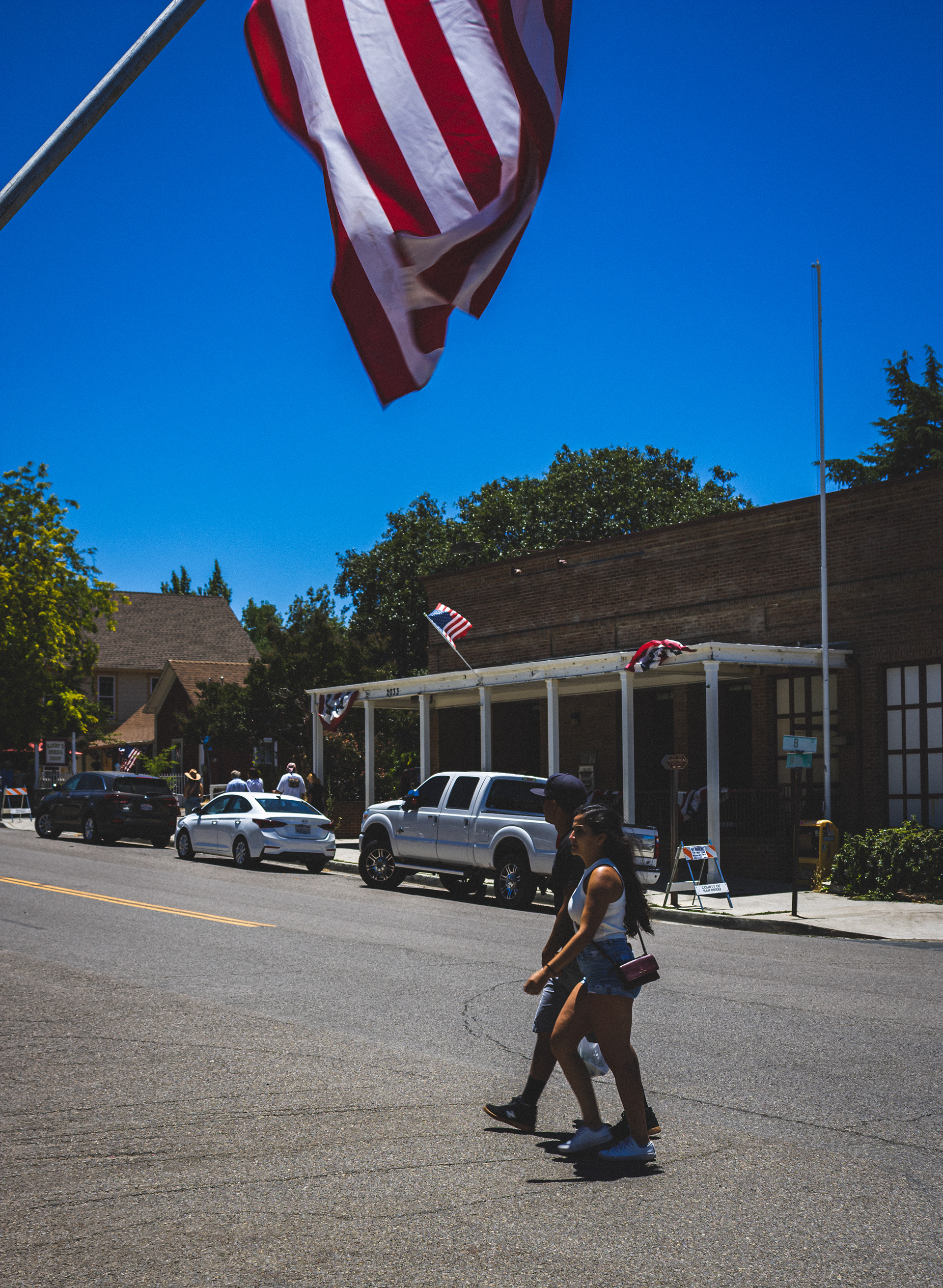 the town of Julian set up for a 4th of July Parade