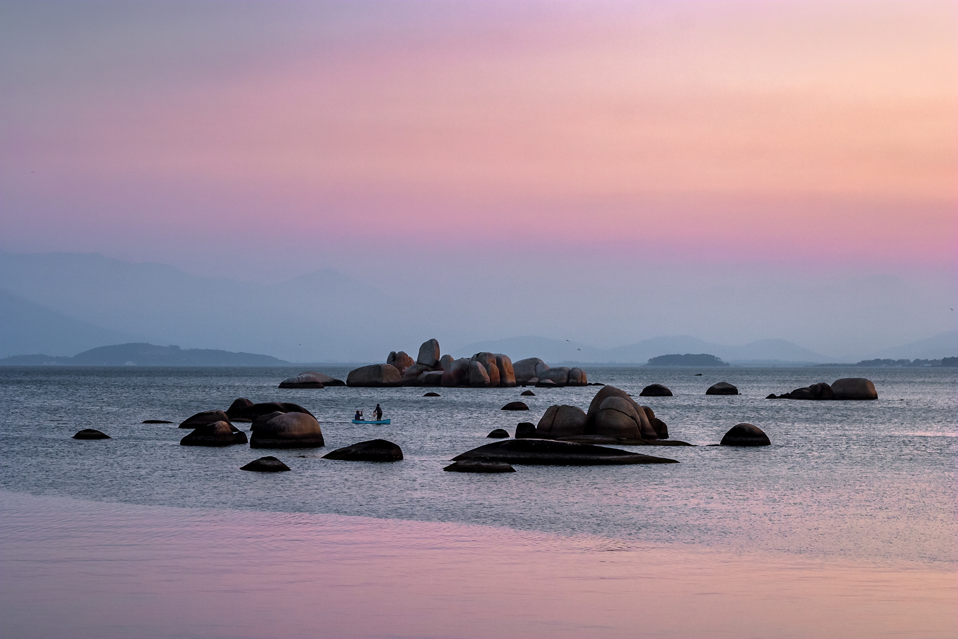 Itaguaçu rosa e lilás