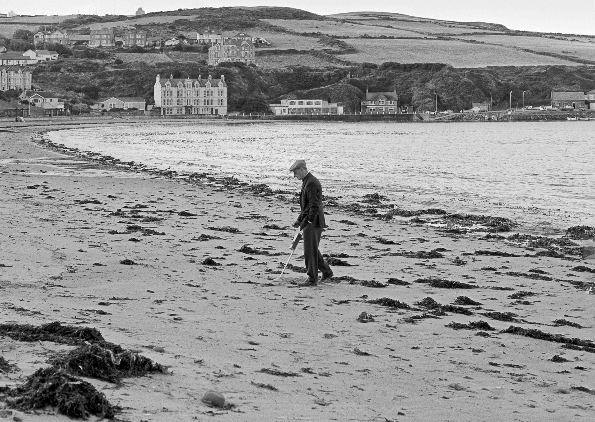 Man Metal Detecting on Beach - Port Erin Isle of Man 1979