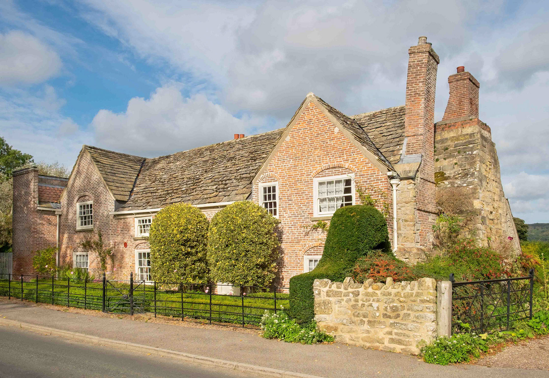 Shandy Hall - Coxworld North Yorkshire UK 2021