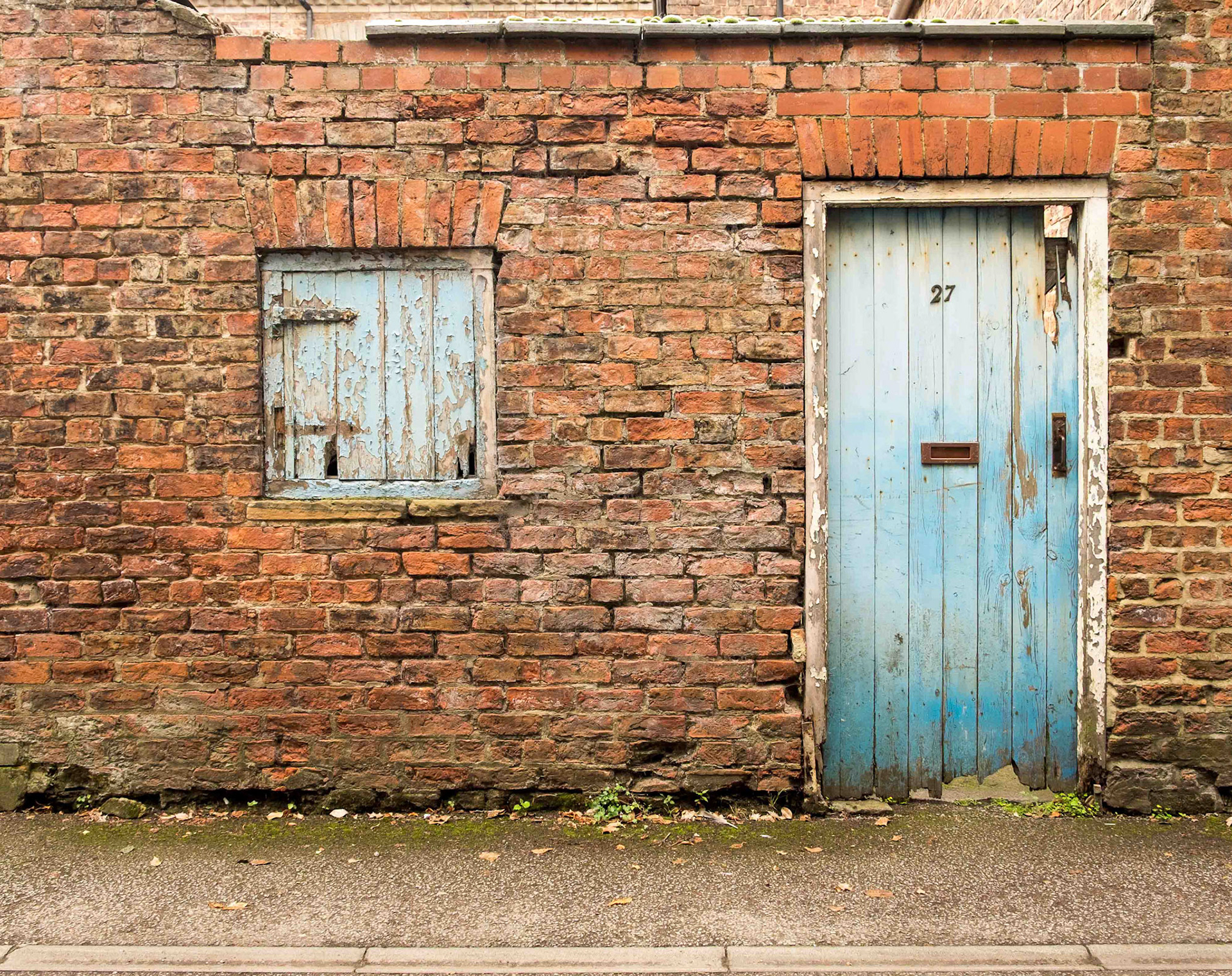 Door and Hatch in back-street - Thirsk North Yorkshire UK 2017