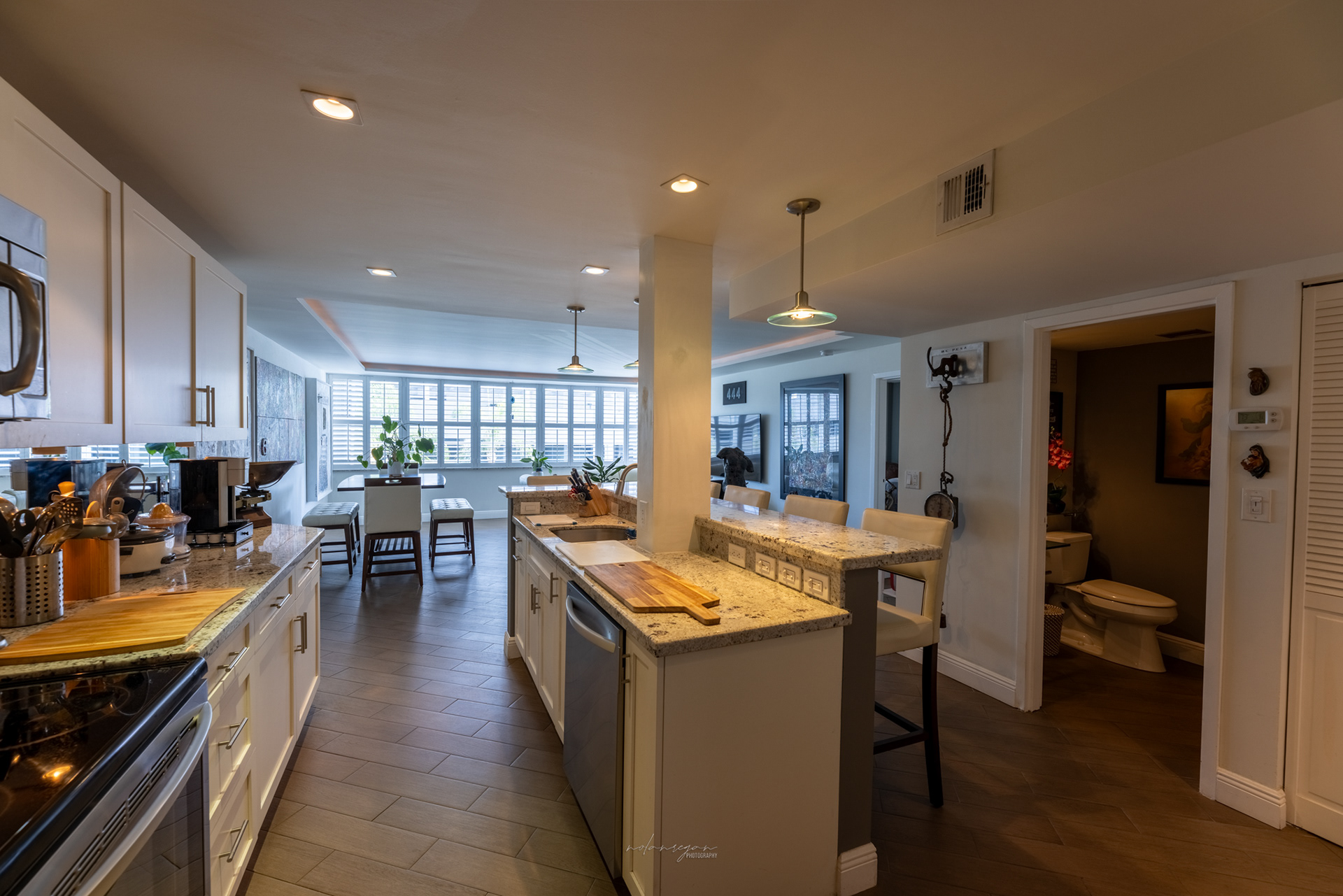 Kitchen island (second angle)