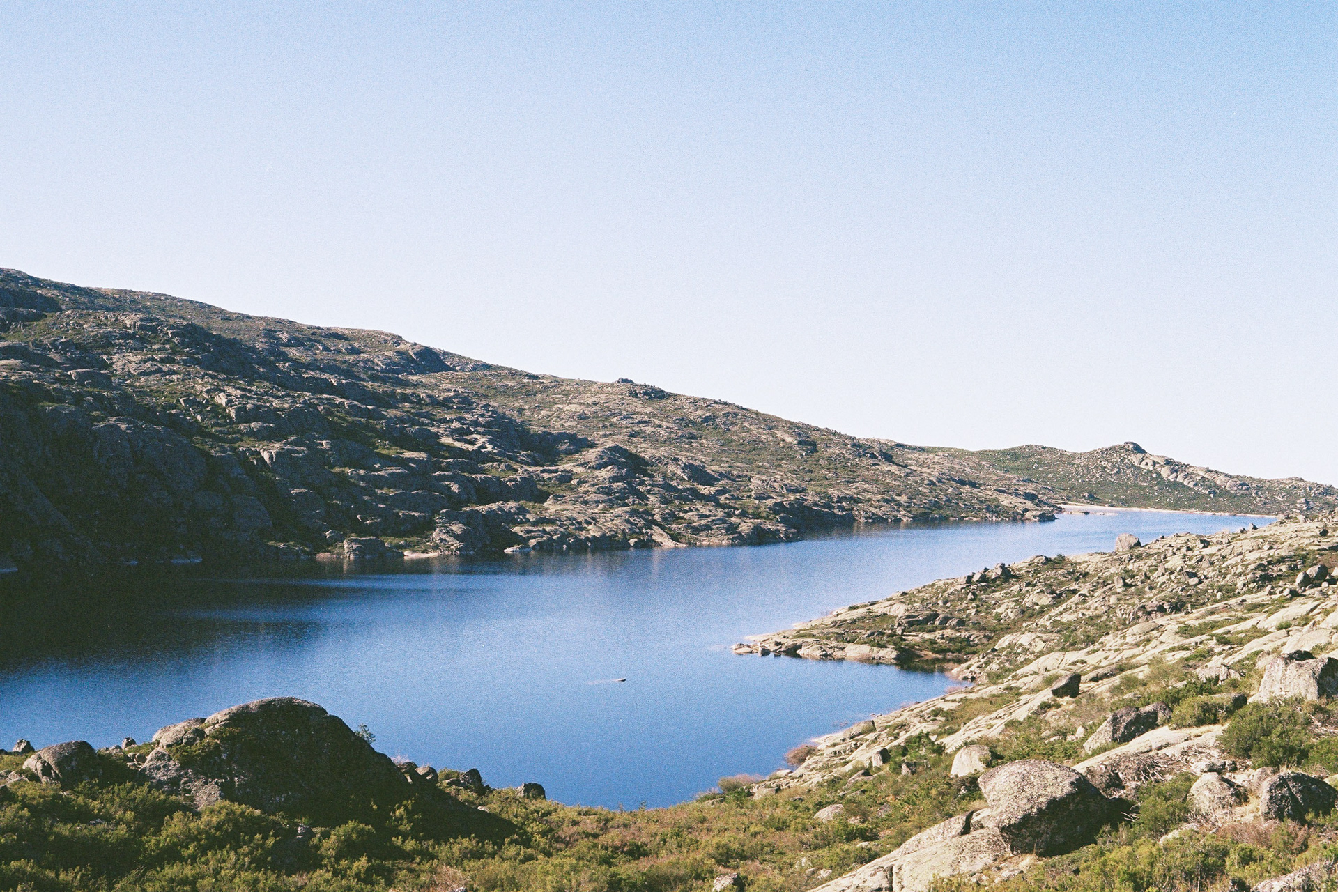 Serra da Estrela . Lagoa Comprida