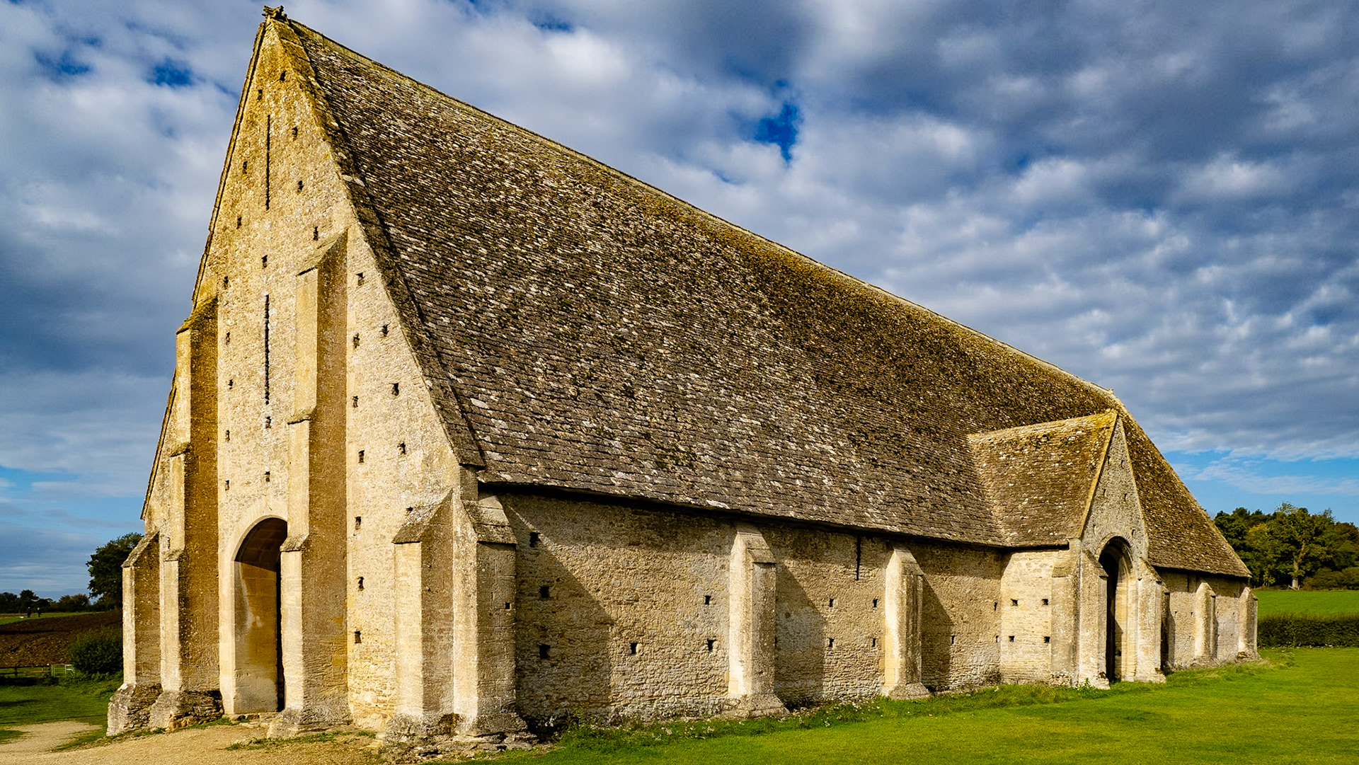Great Coxwell Barn, October 2020
