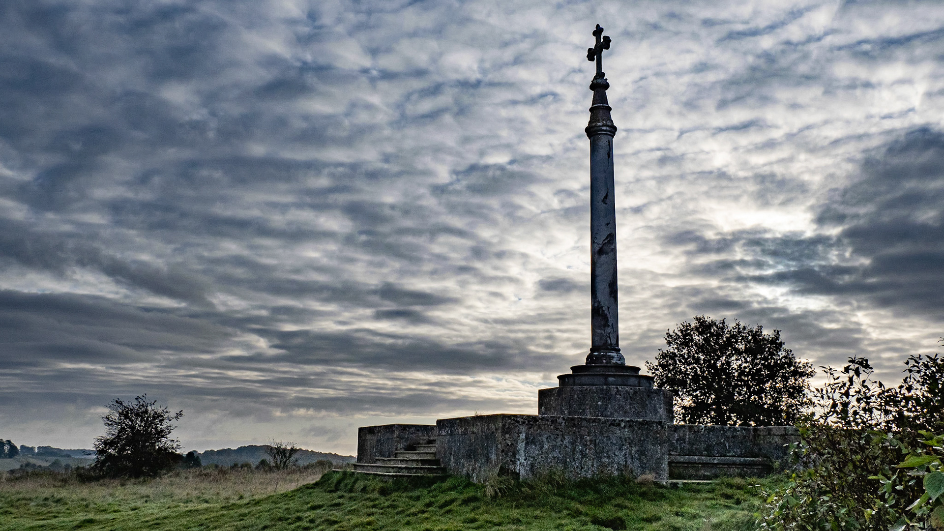 Lord Wantage monument, November 2020