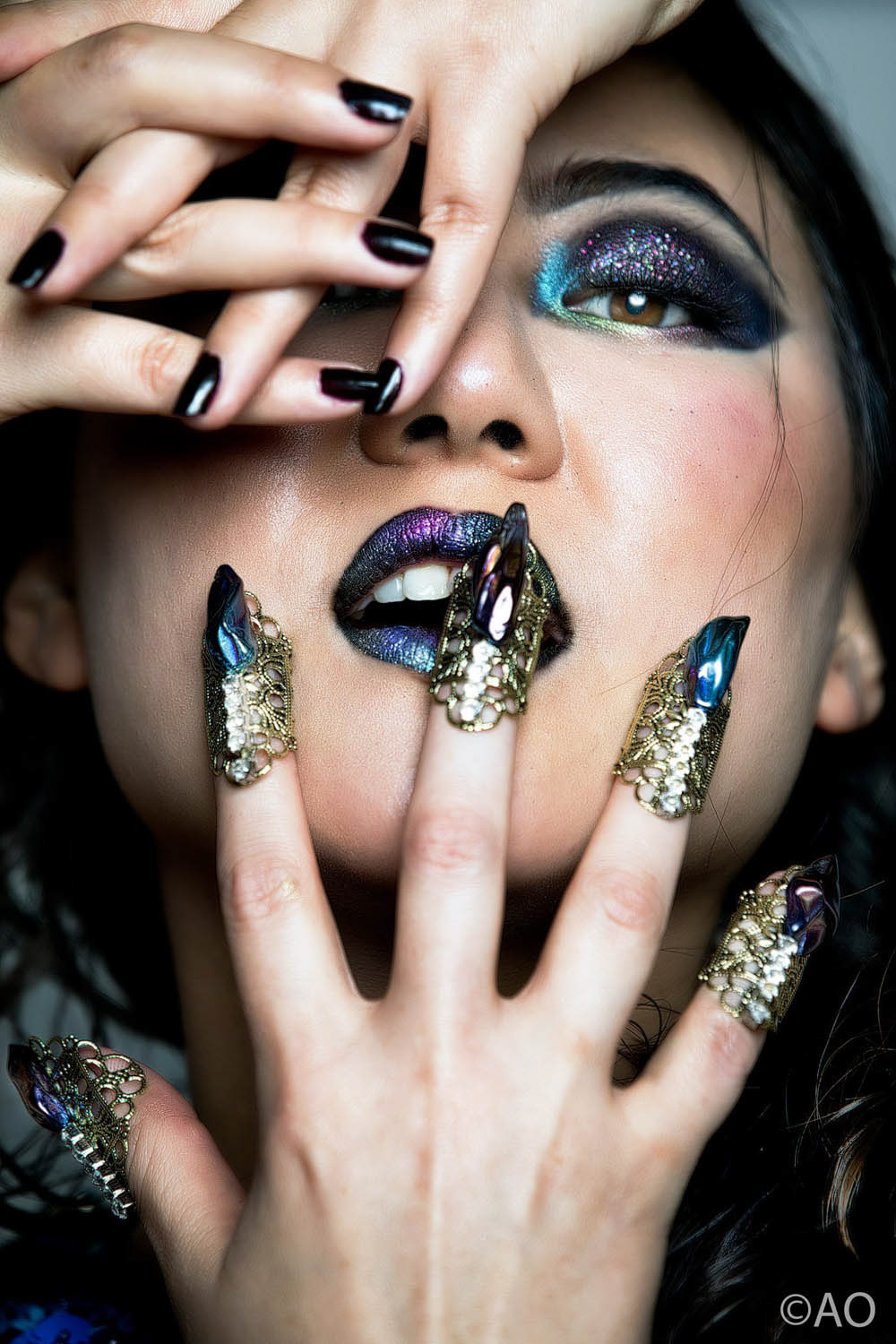 Photography: Alejandro Osma; Makeup: Bethany Renfro; Models: Haemy Chung; Jewelry: Shalottlilly