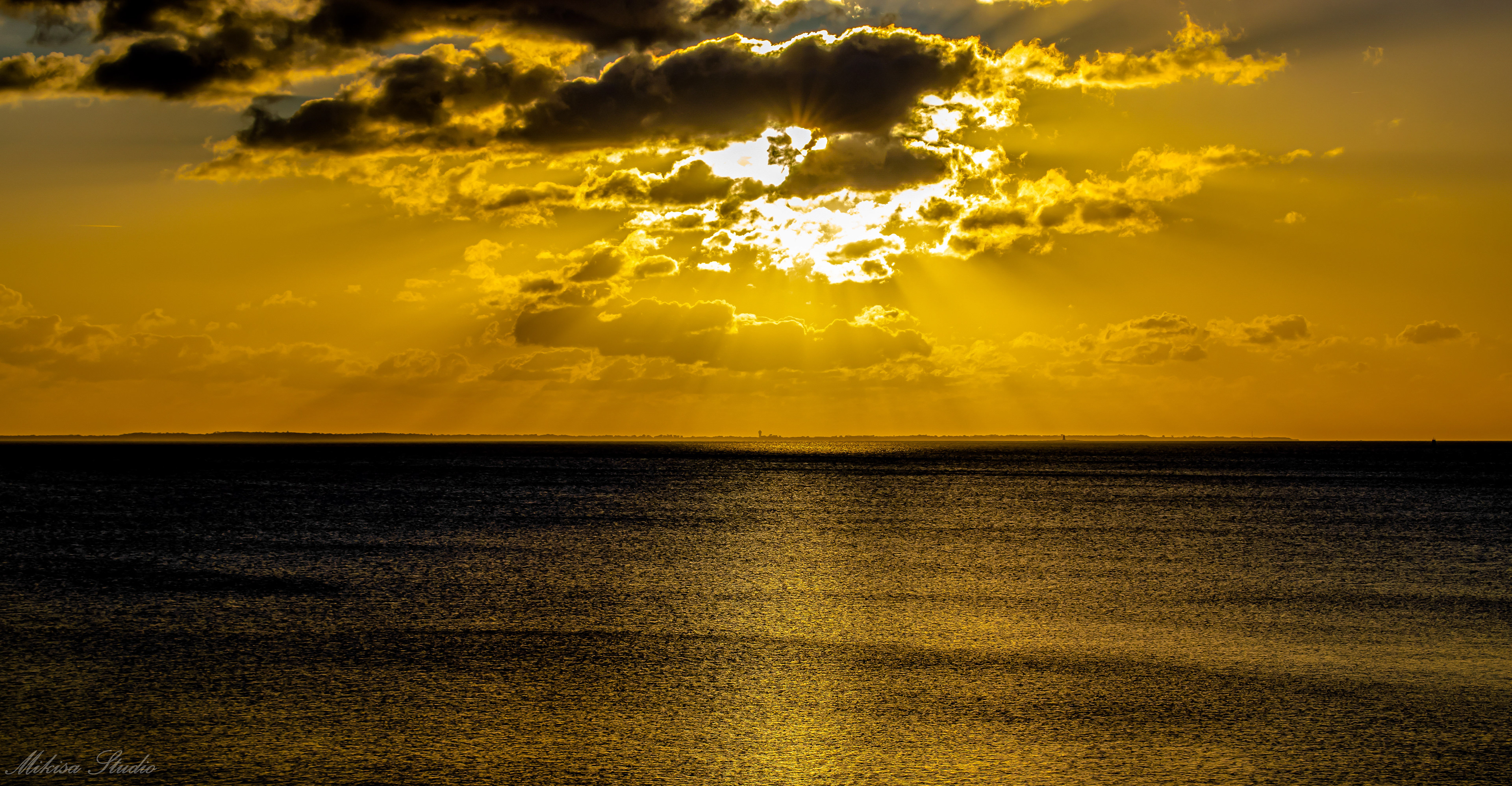 PORNIC, coucher de soleil sur l'océan, le long de la côte de Jade, photo 42