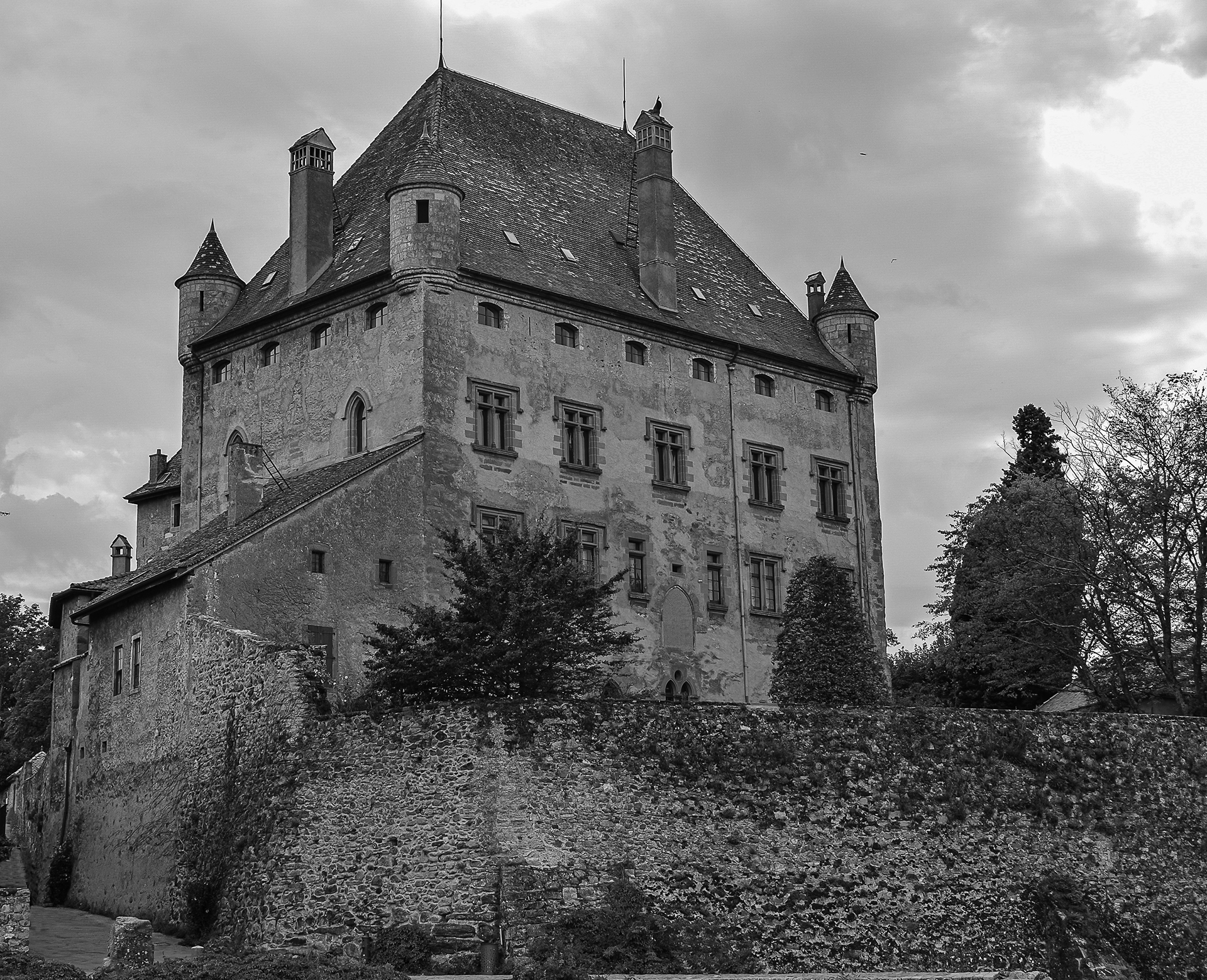 Château d'Yvoire du 13 éme siècle Haute Savoie photo 41