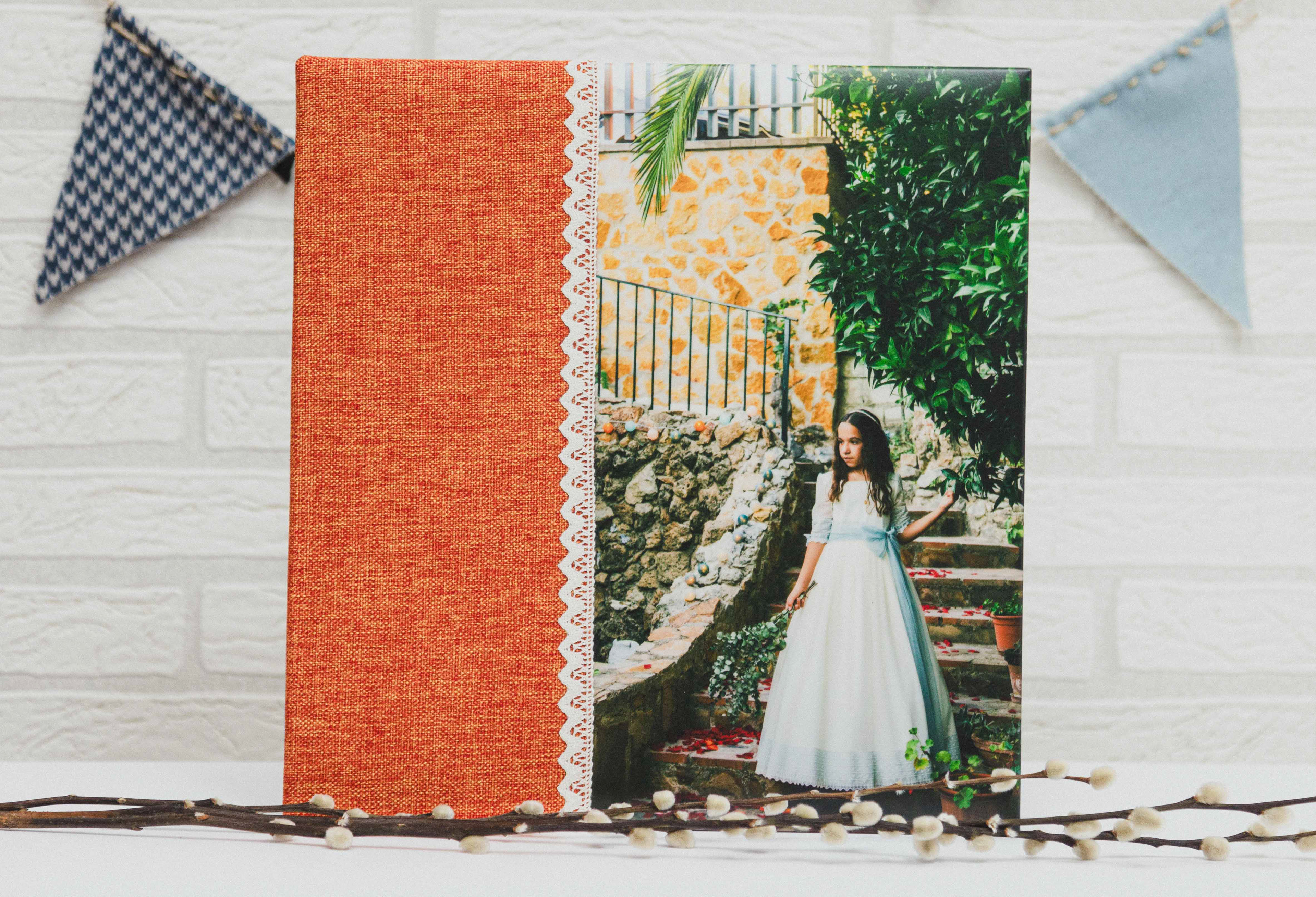 MODELO AB   1247   MATERIAL LINO ANARANJADO PUNTILLA BOLILLO FOTOGRAFIA 20X35