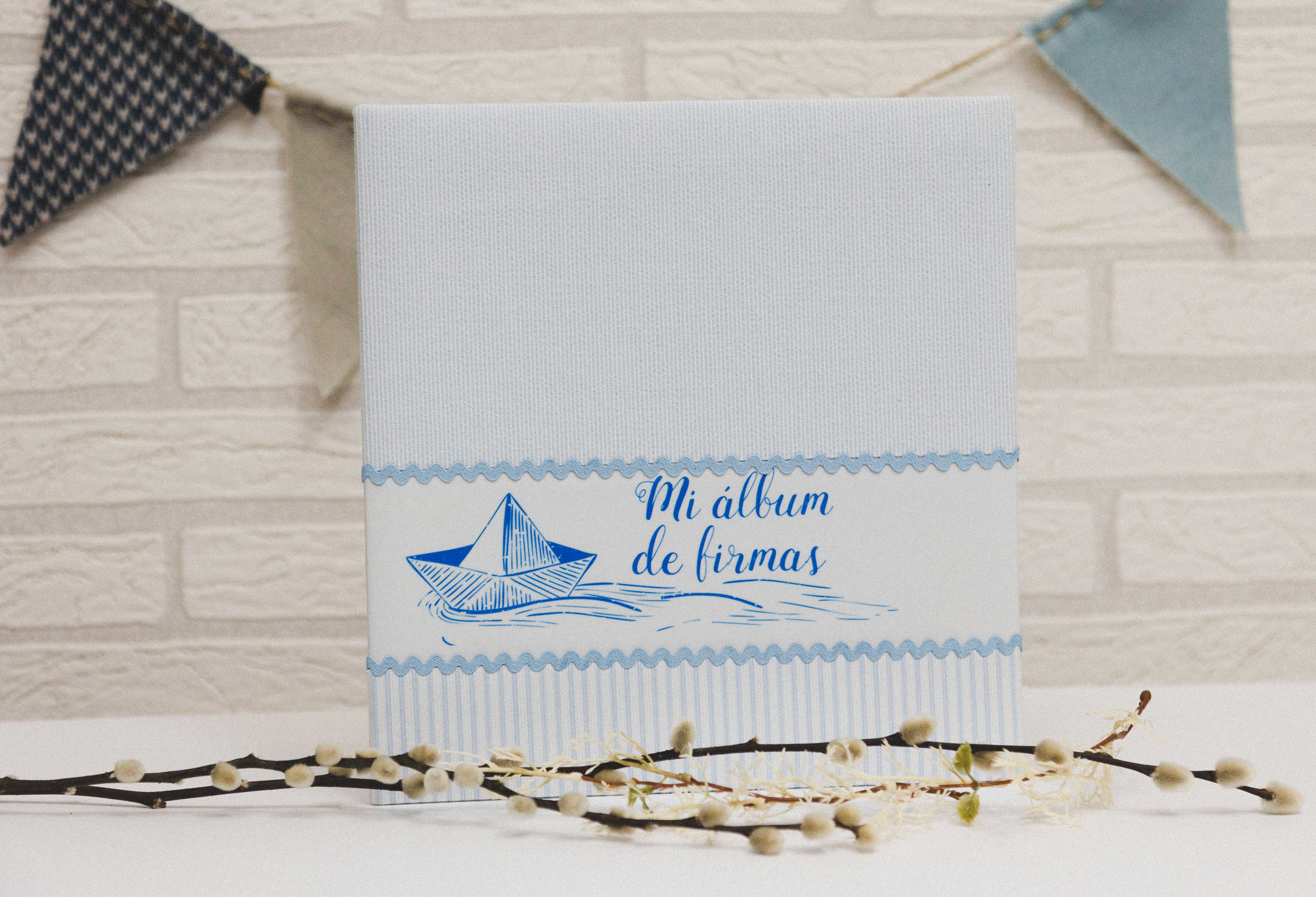 MODELO AC  122    MATERIAL  LINO RAYITAS AZUL Y FRANJA LAMINADA   LINO RAYAS AZUL 