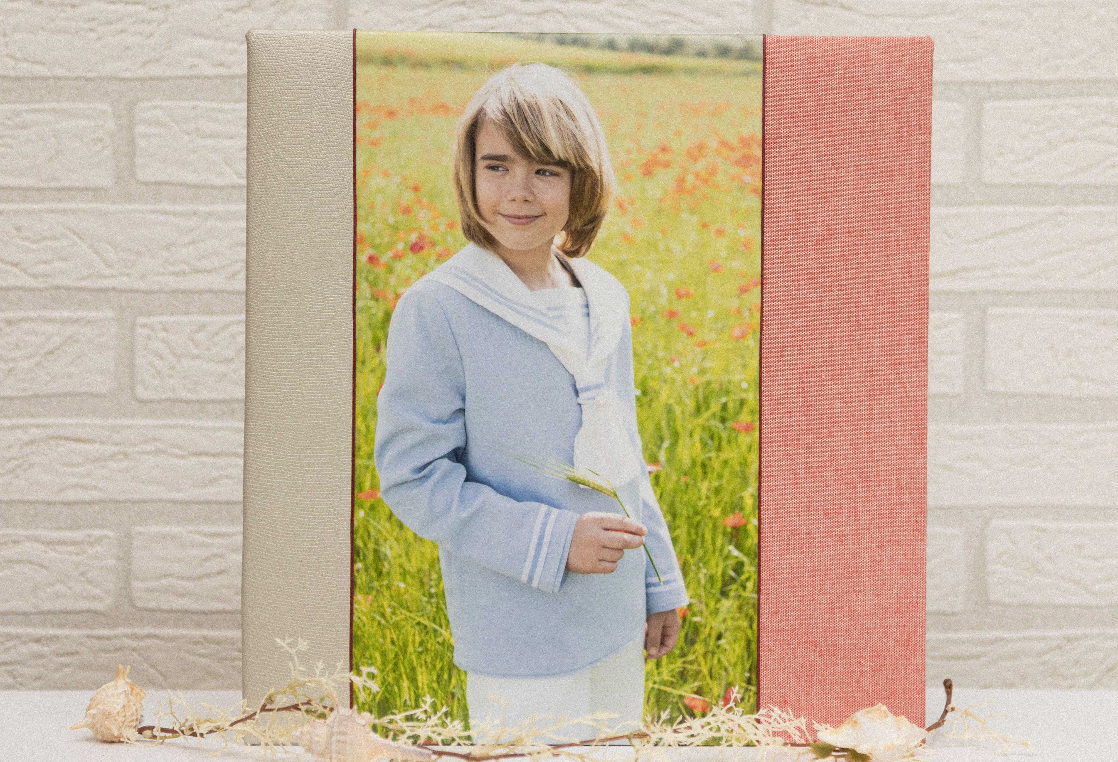 MODELO AB 176   MATERIAL COMBINADO DE MATERIALES POLIPIEL KALA FOTOGRAFIA 18X35 LINO SALMON 0-1 CON CORDON GRANATE A AMBOS LADOS FOTOGRAFIA