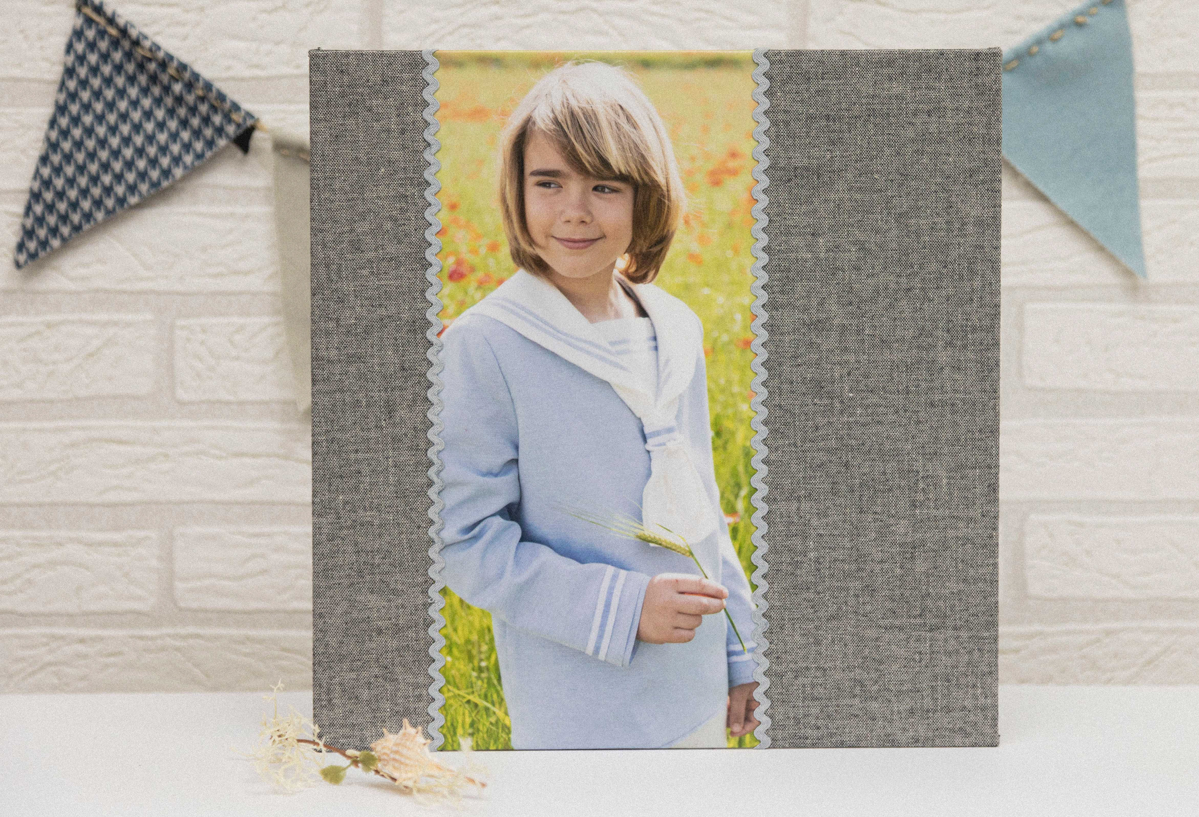 MODELO AB  154   MATERIAL LINO NEGRO JASPEADO CON PICONELA A AMBOS LADOS FOTOGRAFIA  15X35